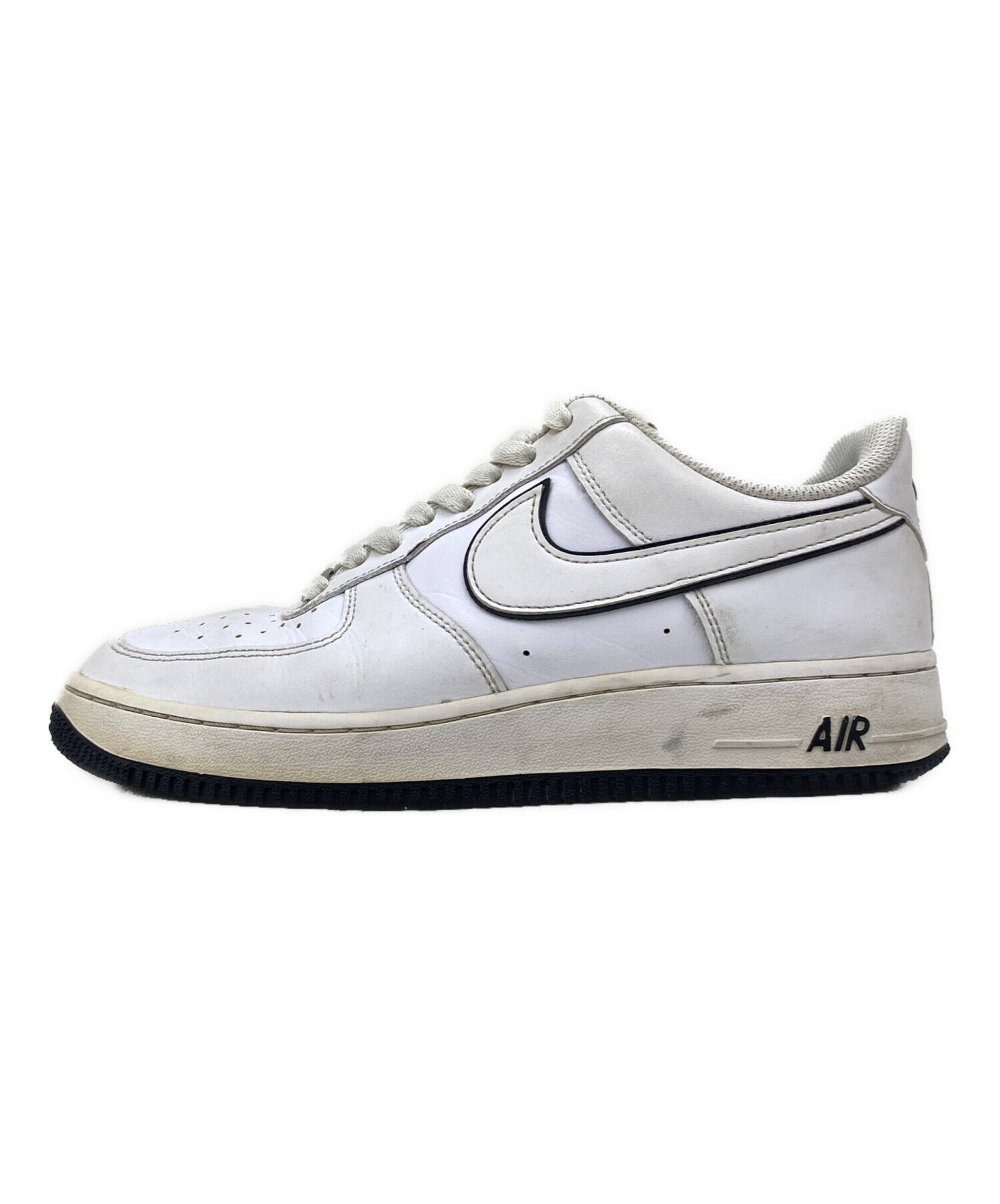 中古・古着通販】NIKE (ナイキ) AIR FORCE 1 07 ホワイト サイズ:26cm
