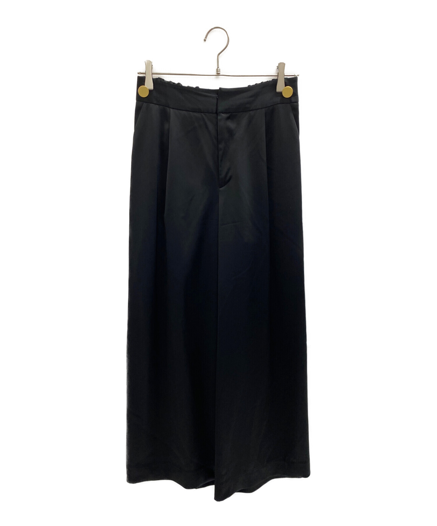 中古・古着通販】ADORE (アドーア) タックサテンワイドパンツ ブラック
