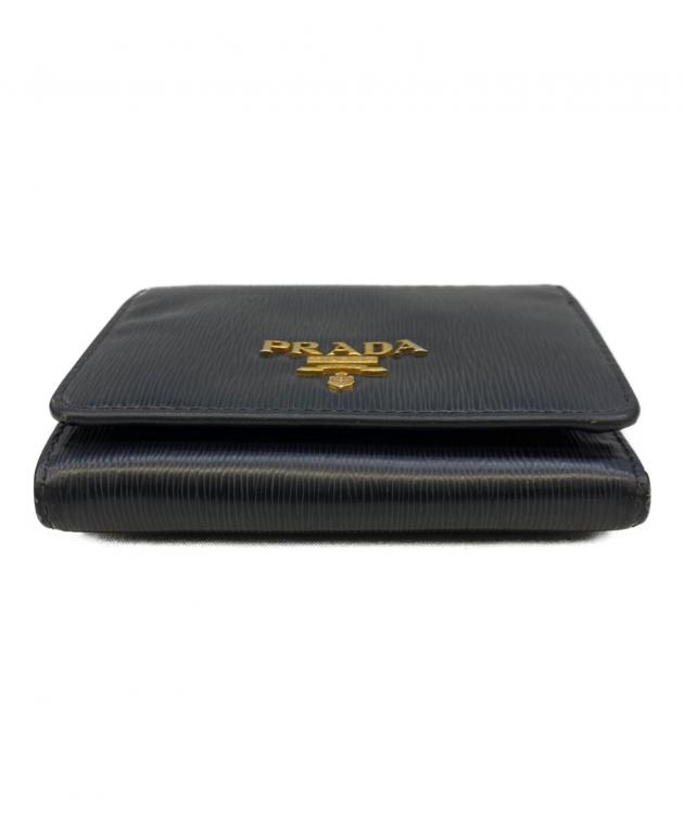 【値下げ】PRADA 三つ折り財布 ブラック レッド 中古・古着通販】PRADA (プラダ) 3つ折り財布 ブラック×レッド