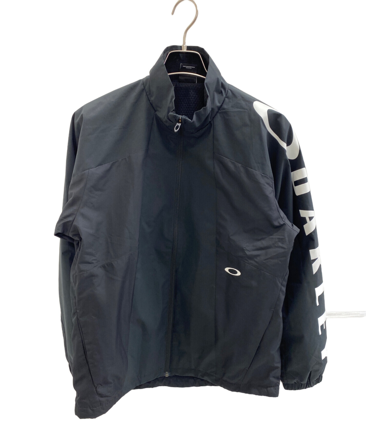 オークリーの中古衣料品 中古・古着通販】OAKLEY (オークリー) ナイロンジャケット ブラック