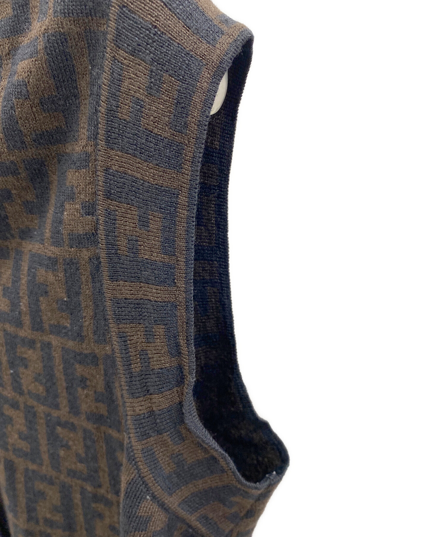 中古・古着通販】FENDI (フェンディ) ベスト ブラウン サイズ:42