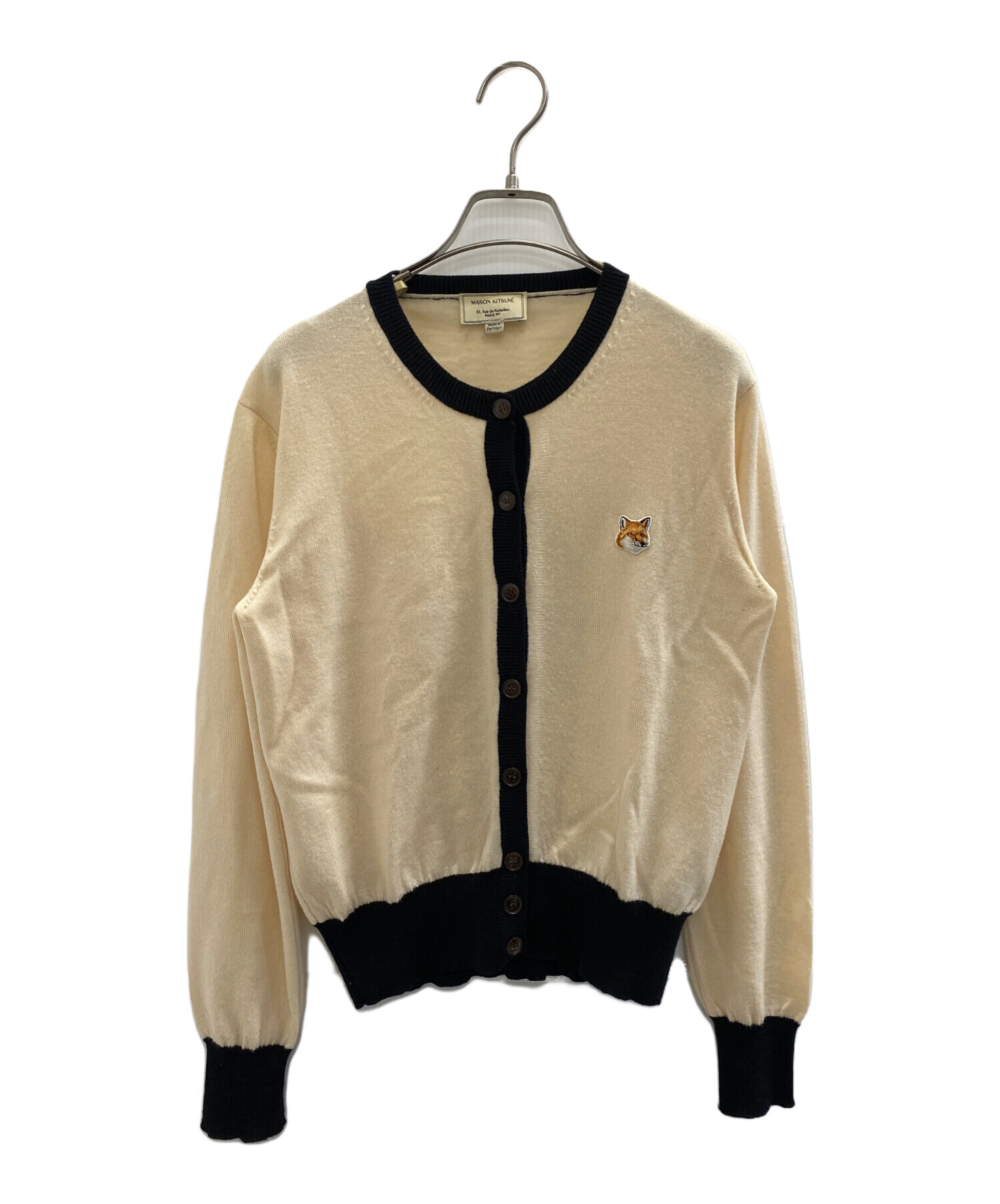 メゾンキツネ MAISON KITSUNÉ ベージュカーディガン 中古・古着通販】maison kitsune (メゾンキツネ) ウール ロゴ刺しゅう