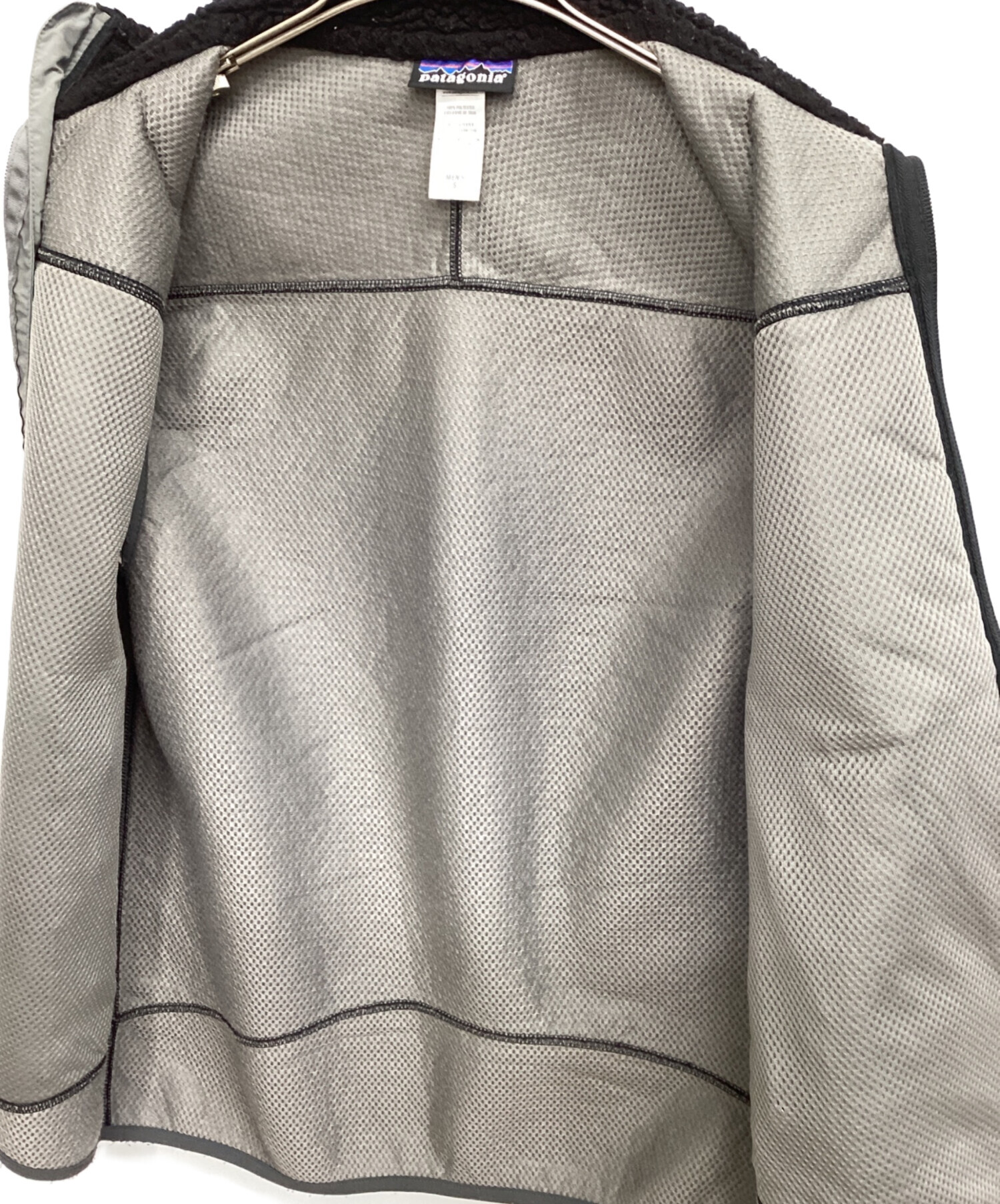 中古・古着通販】Patagonia (パタゴニア) フリースベスト ブラック