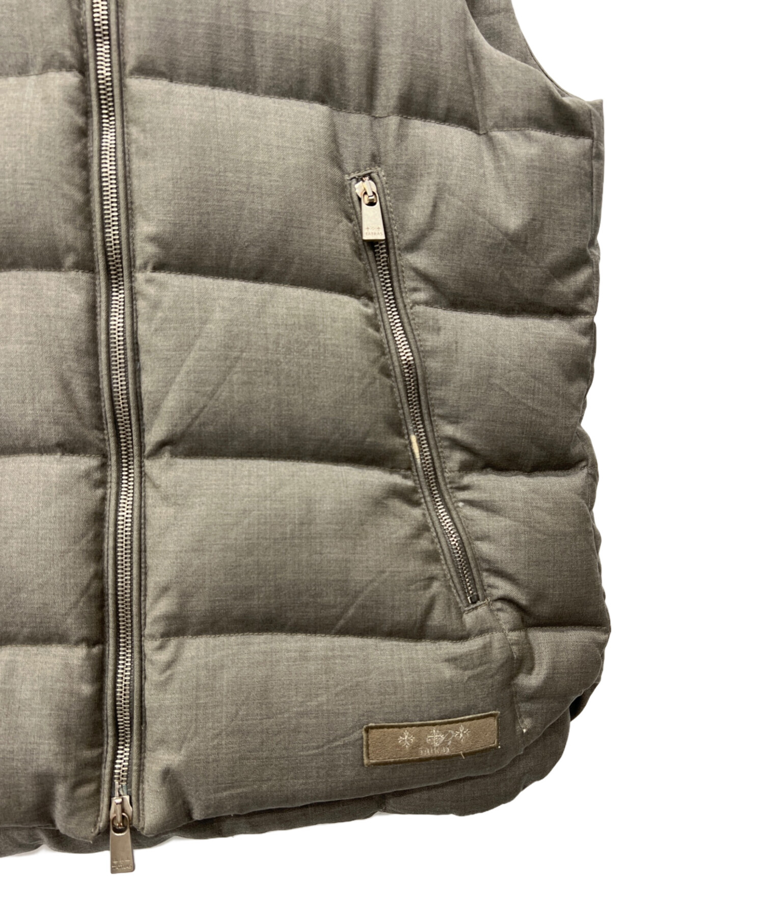 未使用に近い！タトラス　ダウンベスト TATRAS タトラス ダウンベスト INOKE 大きいサイズあり