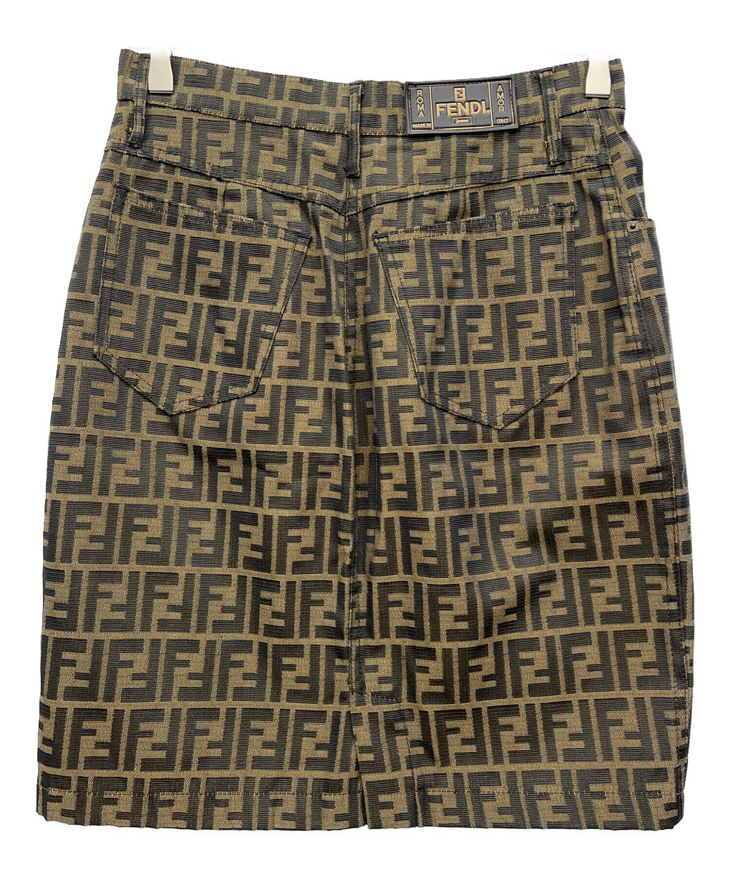 FENDI フェンディ ズッカ柄 ミニスカート 総柄　パイル生地 中古・古着通販】FENDI (フェンディ) ズッカ柄スカート ベージュ