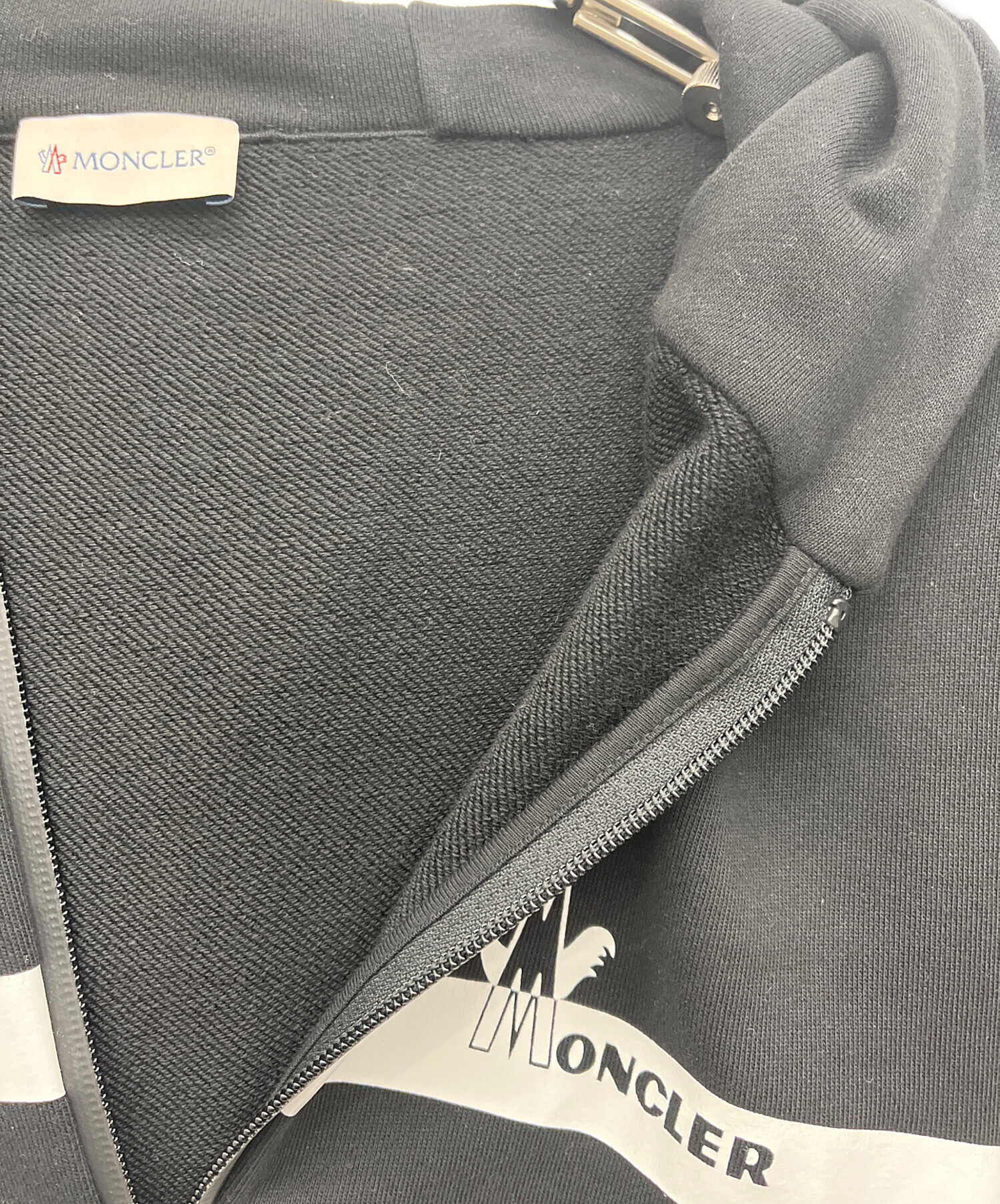 中古・古着通販】MONCLER (モンクレール) ジップパーカー ブラック