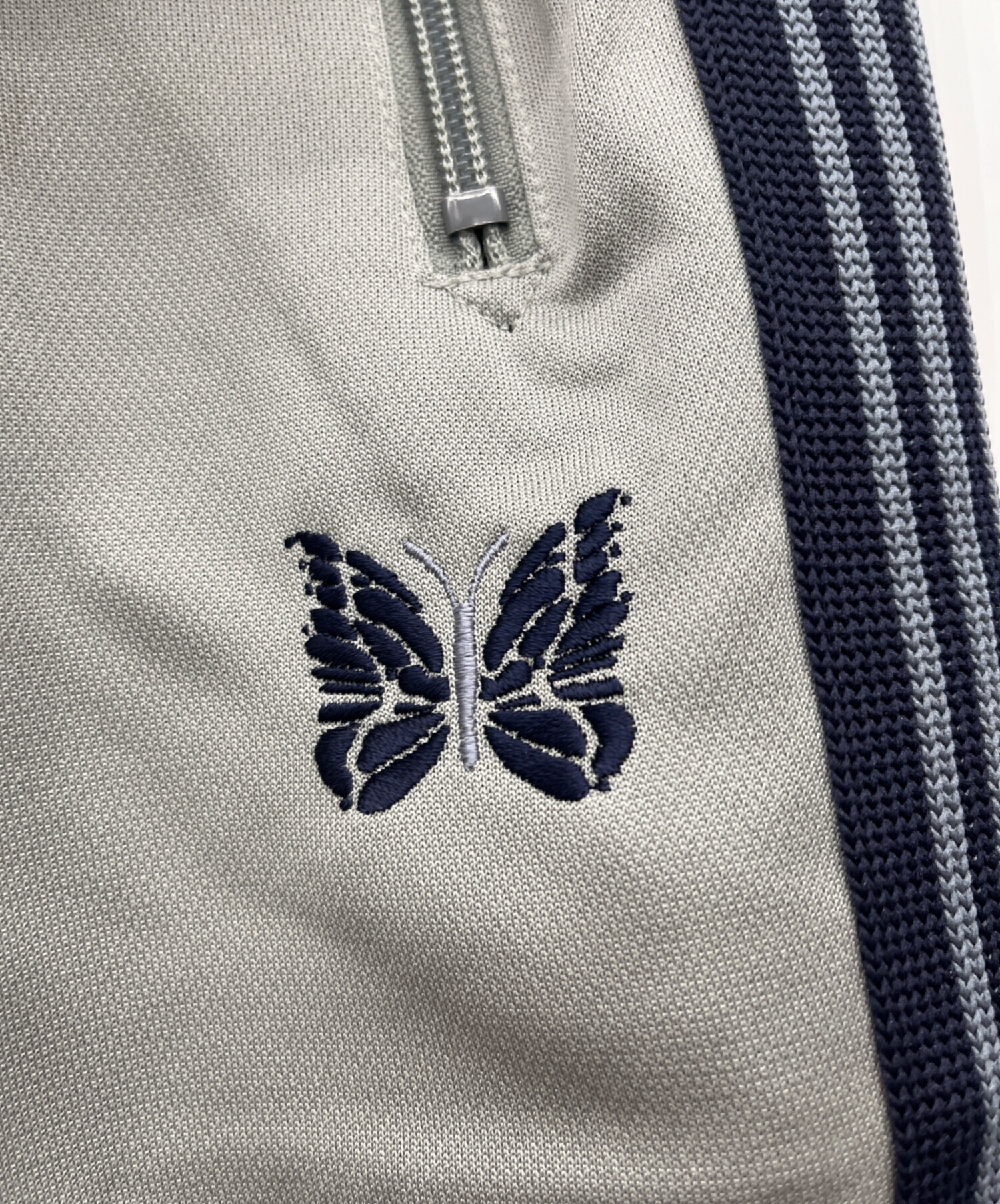 中古・古着通販】Needles (ニードルズ) トラックパンツ グレー サイズ