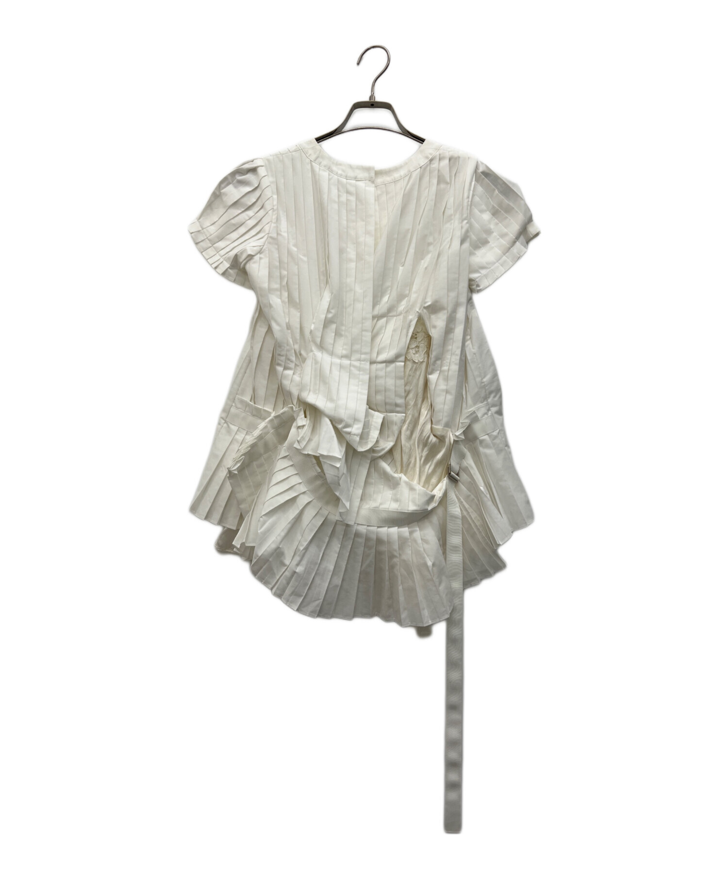 sacai サカイ ブラウス 1(S位) 白(花柄) 【古着】【中古】 中古・古着通販】sacai (サカイ) 半袖ブラウス ホワイト サイズ:1