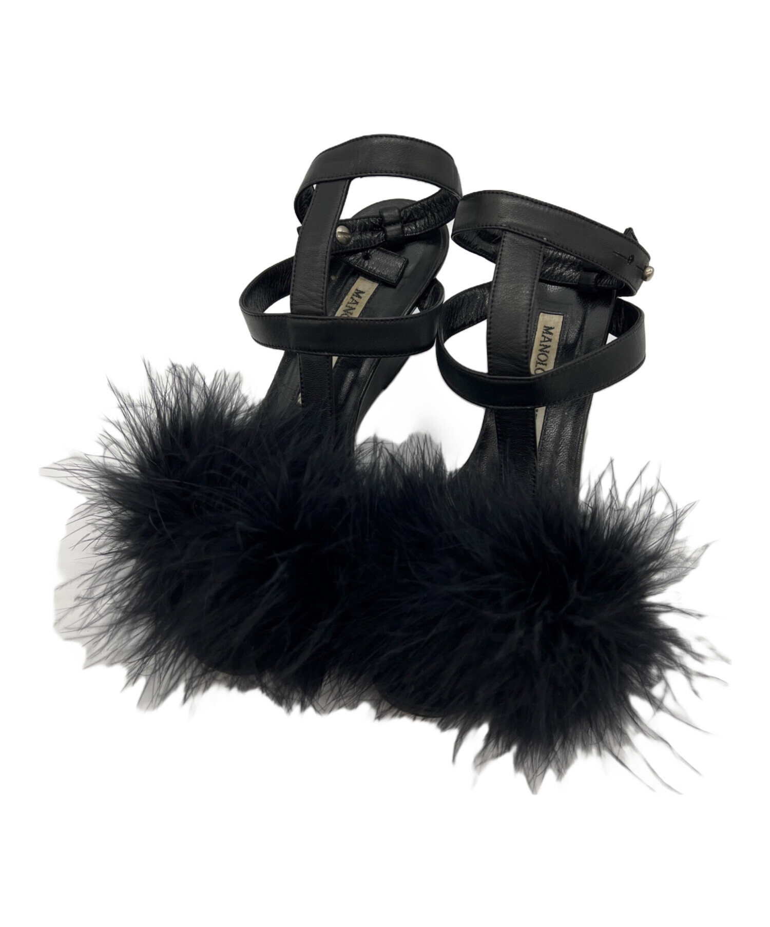 Manolo Blahnik ブラック羽根飾りサンダル 34 中古・古着通販】Manolo Blahnik (マノロブラニク) ファーサンダル