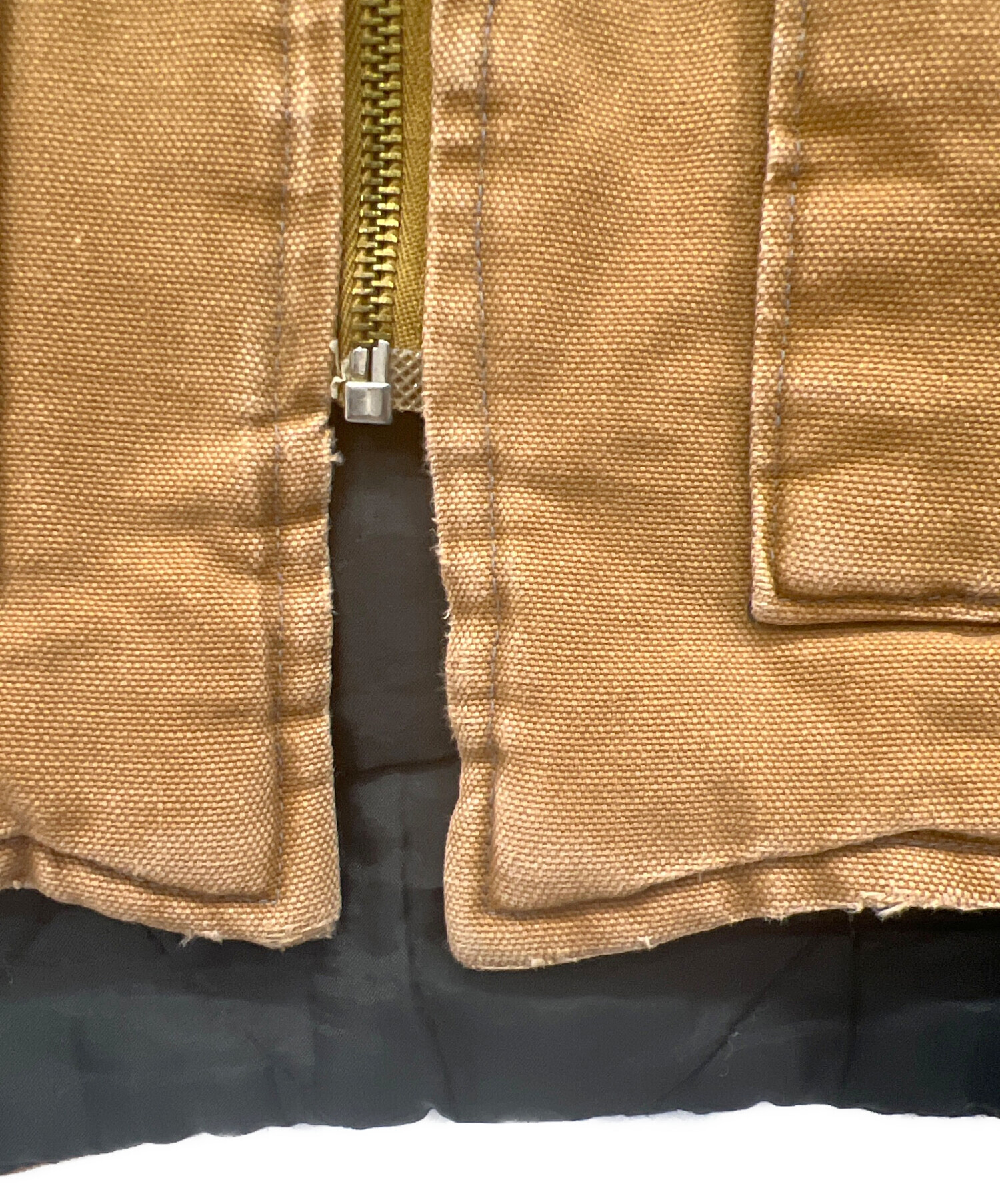 中古・古着通販】CarHartt (カーハート) ダックワークベスト ブラウン