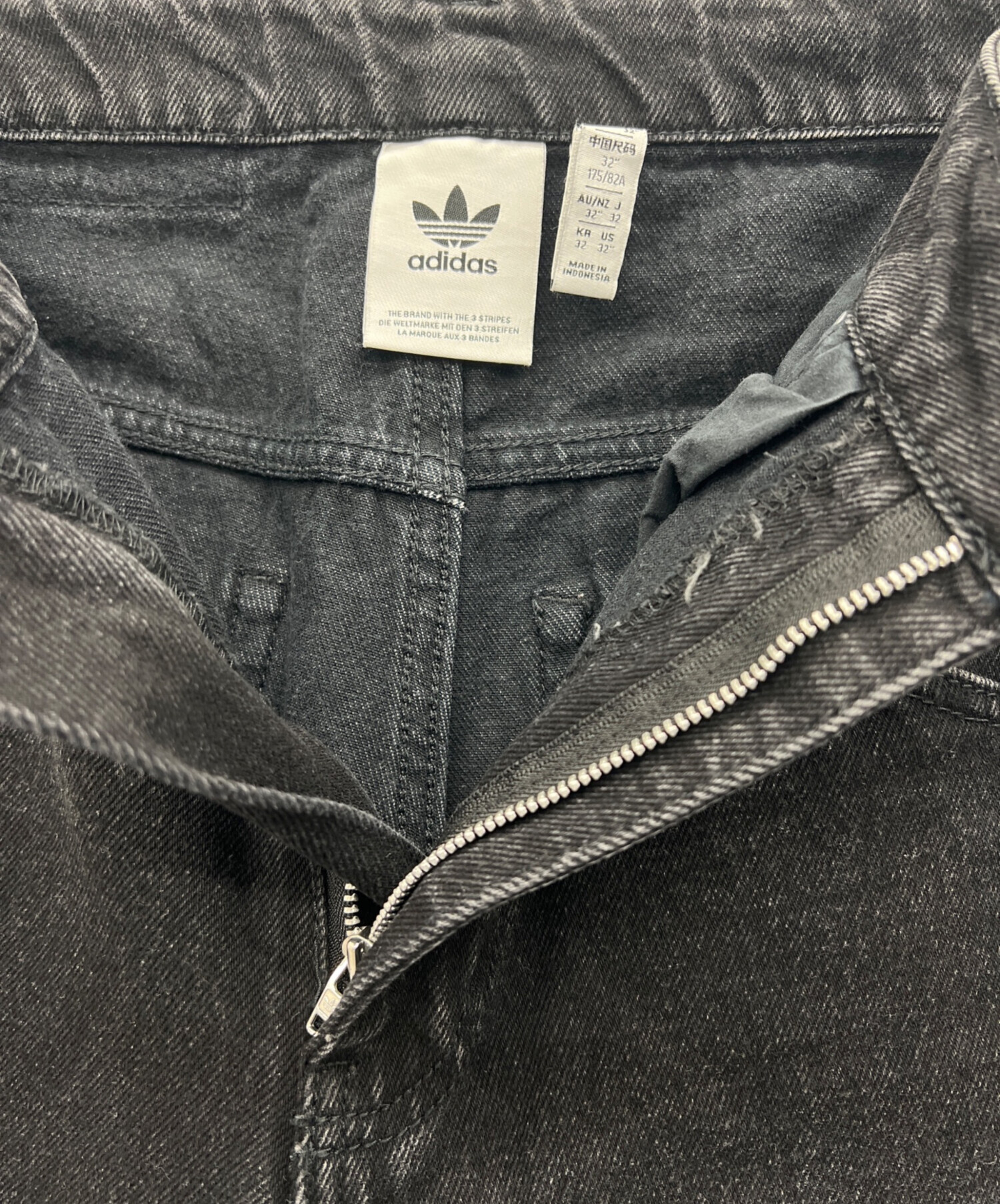 中古・古着通販】adidas (アディダス) デニムパンツ ブラック サイズ