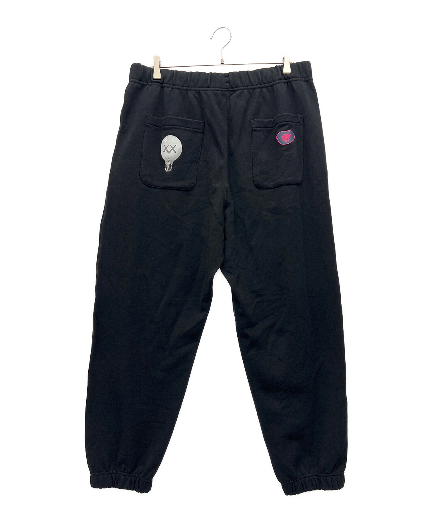 中古・古着通販】UNIQLO (ユニクロ) KAWS (カウズ) スウェットパンツ