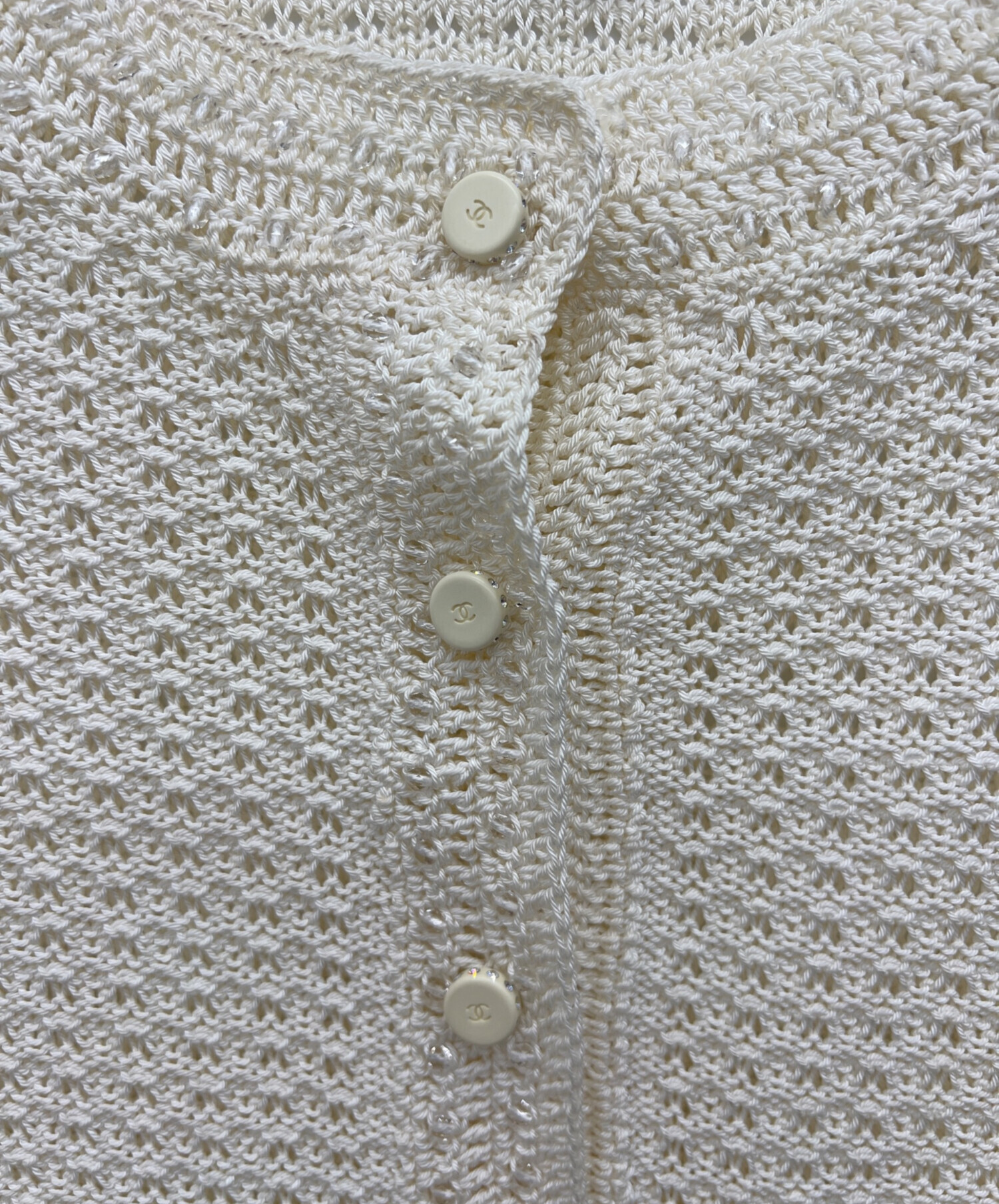 CHANEL  薄手　ニット 中古・古着通販】CHANEL (シャネル) 薄手ニット アイボリー サイズ:38