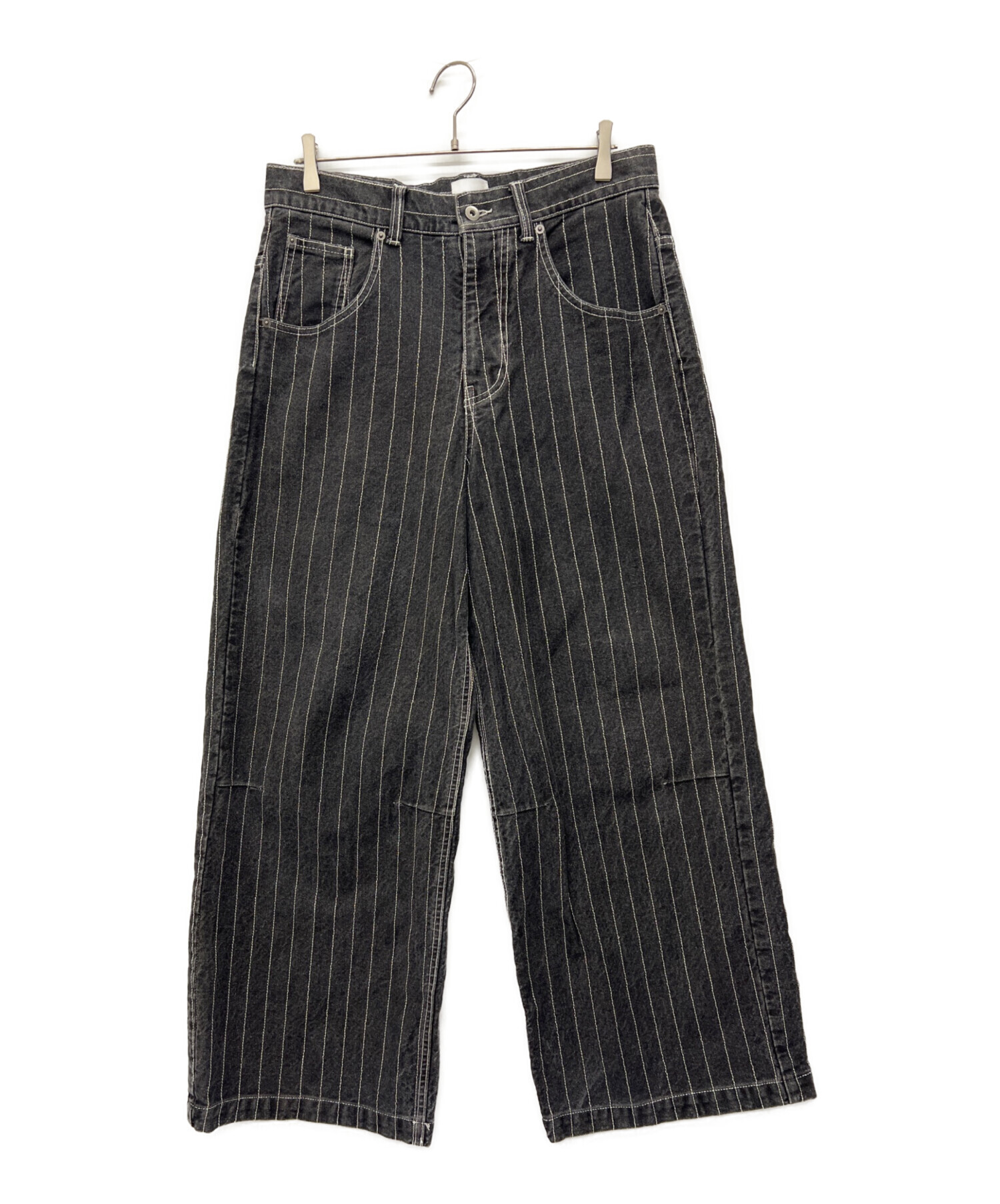 BlessU ブラックバギーデニムM 大人気商品レア 中古・古着通販】BLESSU (ブレスユー) ストライプバギーデニムパンツ