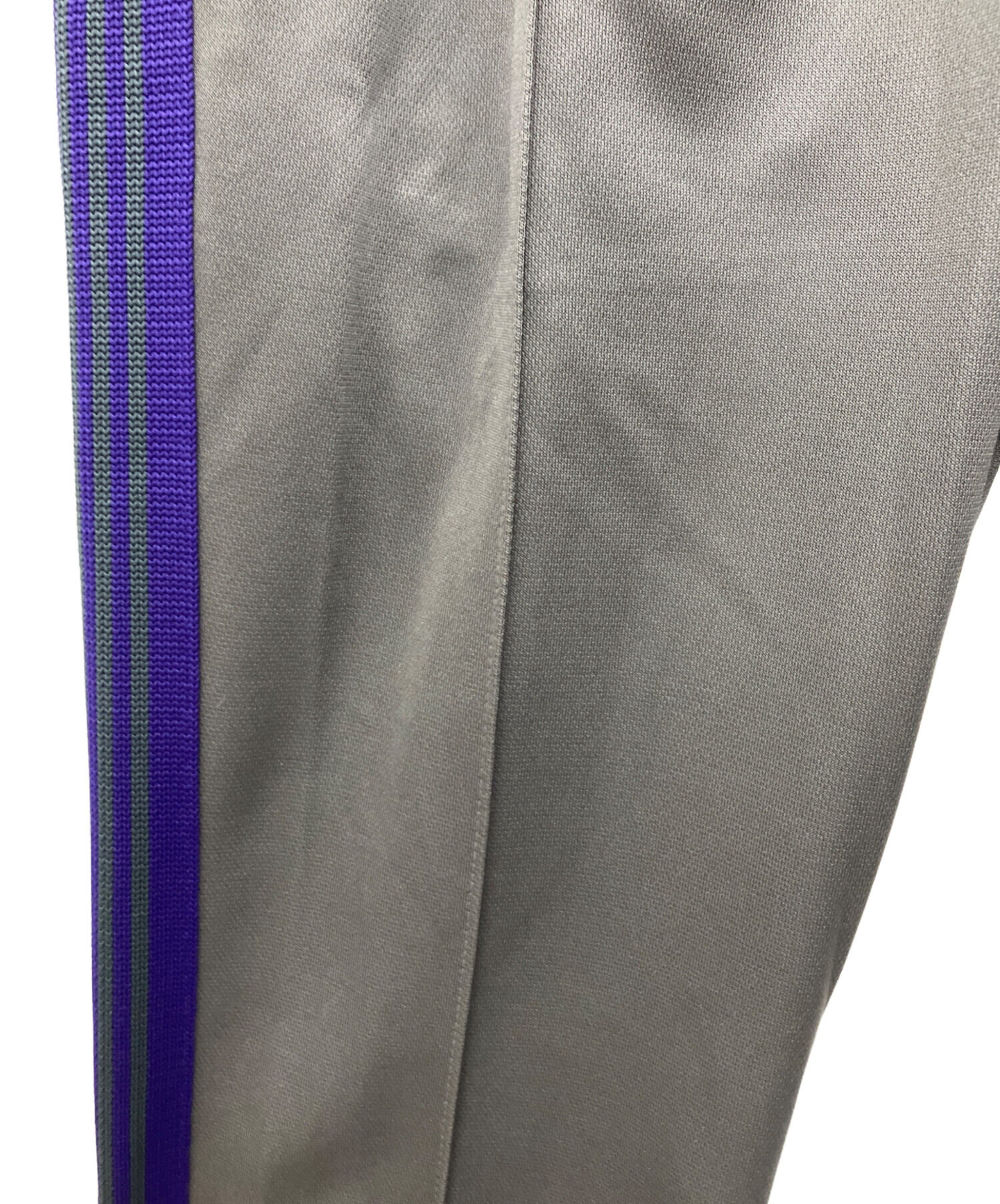 needlesトラックパンツ　グレー×紫 中古・古着通販】Needles (ニードルズ) JEANS FACTORY別注ナロー