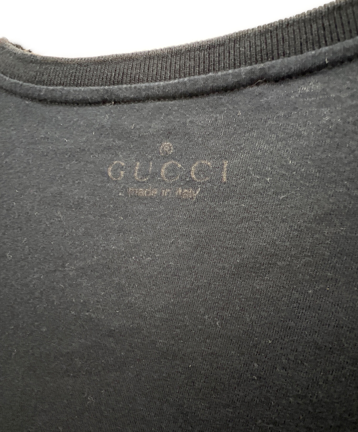 中古・古着通販】GUCCI (グッチ) Vネック シェリーライン半袖
