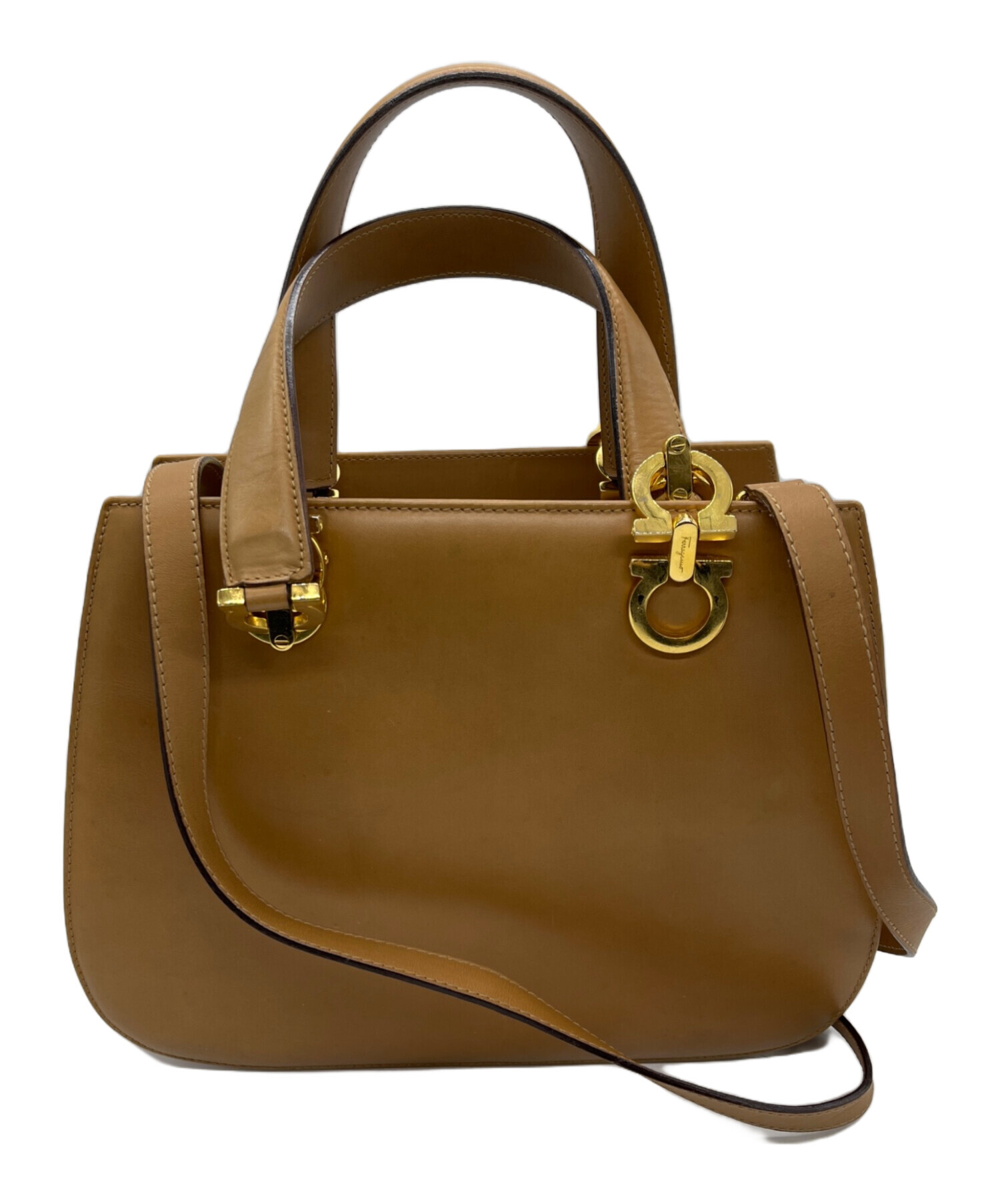 中古　バッグ図鑑　ブランド別　最新　ｅｆ編集部/主婦の友社 中古・古着通販】Ferragamo (フェラガモ) ハンドバッグ ブラウン
