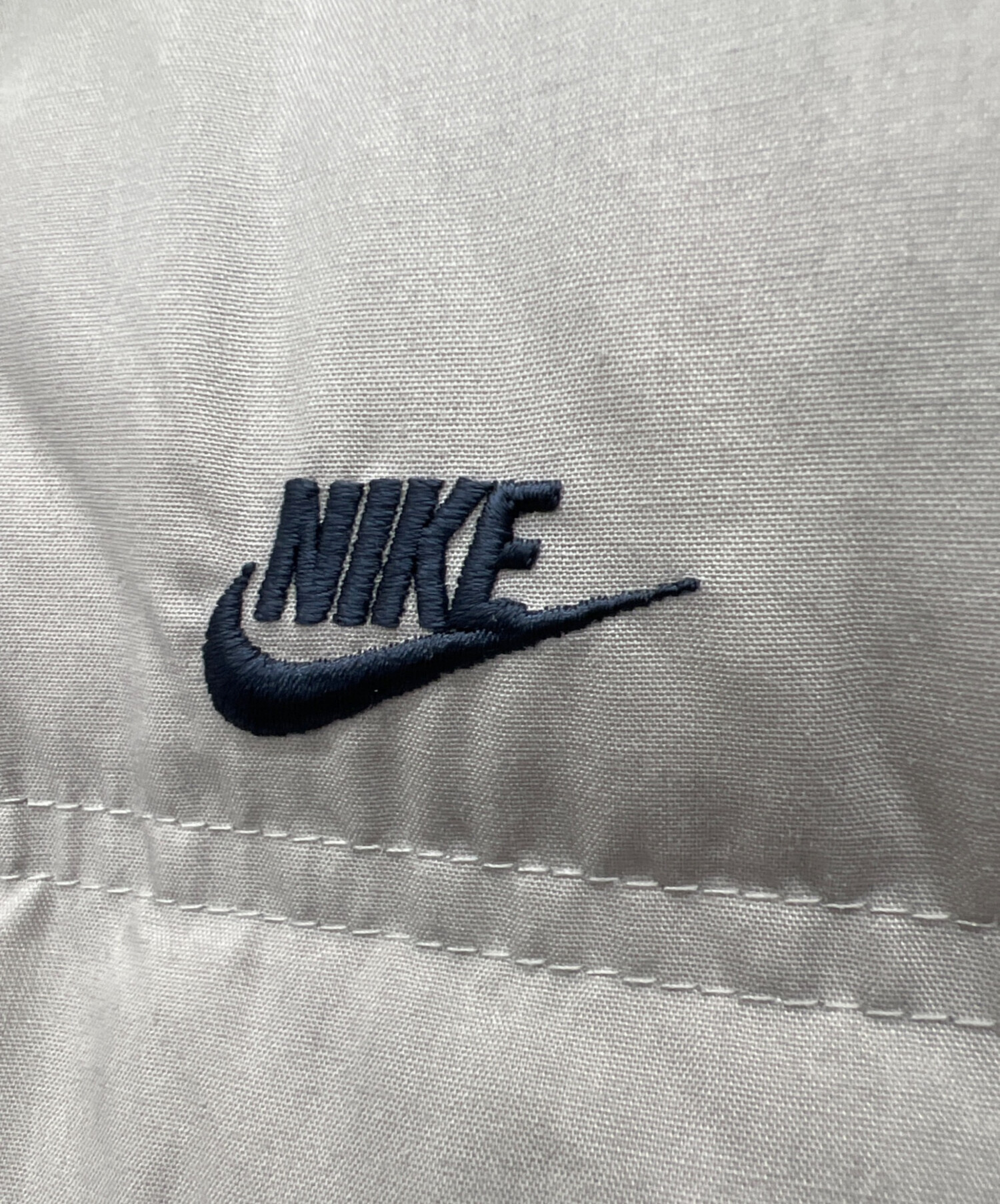 中古・古着通販】NIKE (ナイキ) ダウンベスト グレー サイズ:M