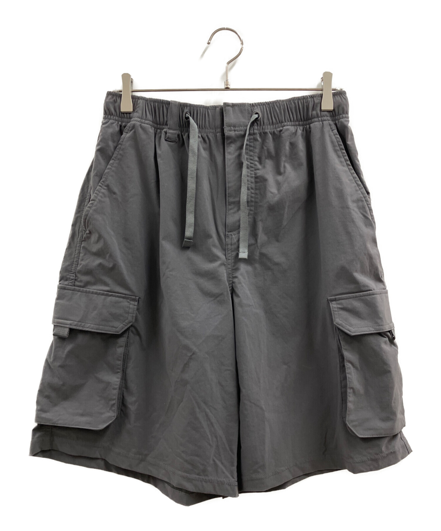中古・古着通販】NIKE (ナイキ) スケートボードショートパンツ グレー
