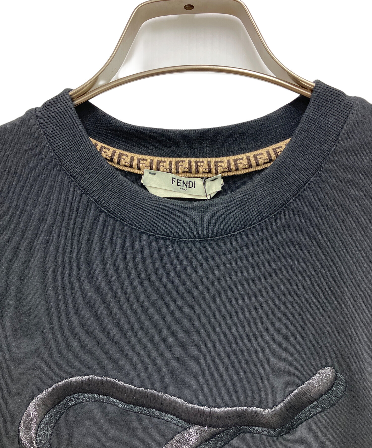 中古・古着通販】FENDI (フェンディ) カリグラフィーTシャツ ブラック