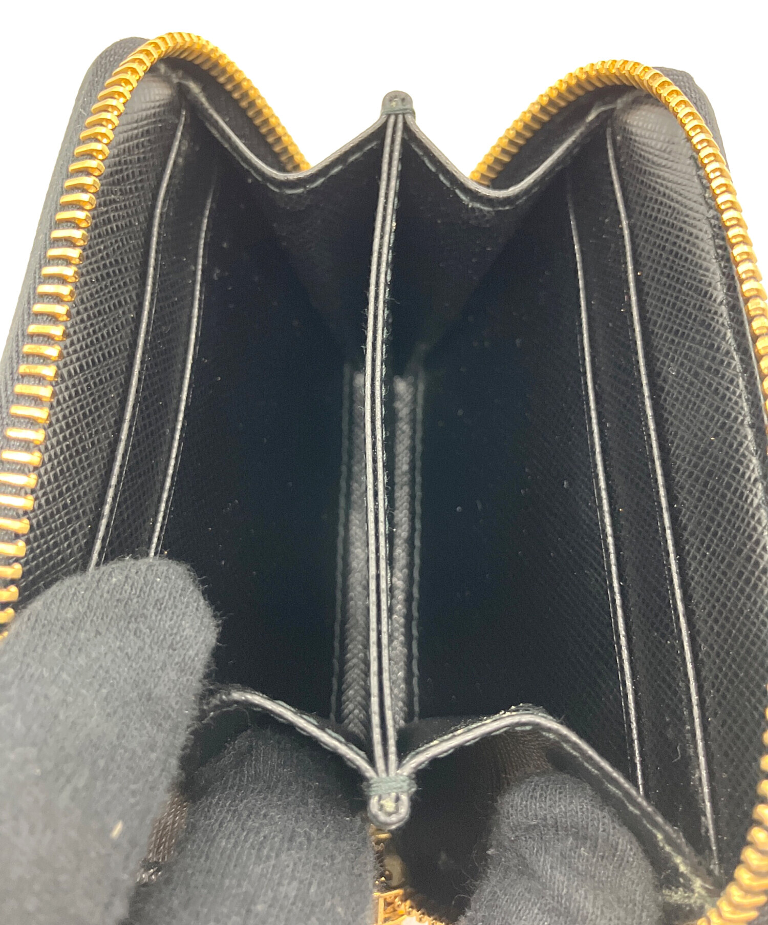 プラダ ケース サフィアーノ ファスナー 金ロゴ ブラック　小銭 楽天市場】【財布】PRADA プラダ SAFFIANO サフィアーノ コインケース