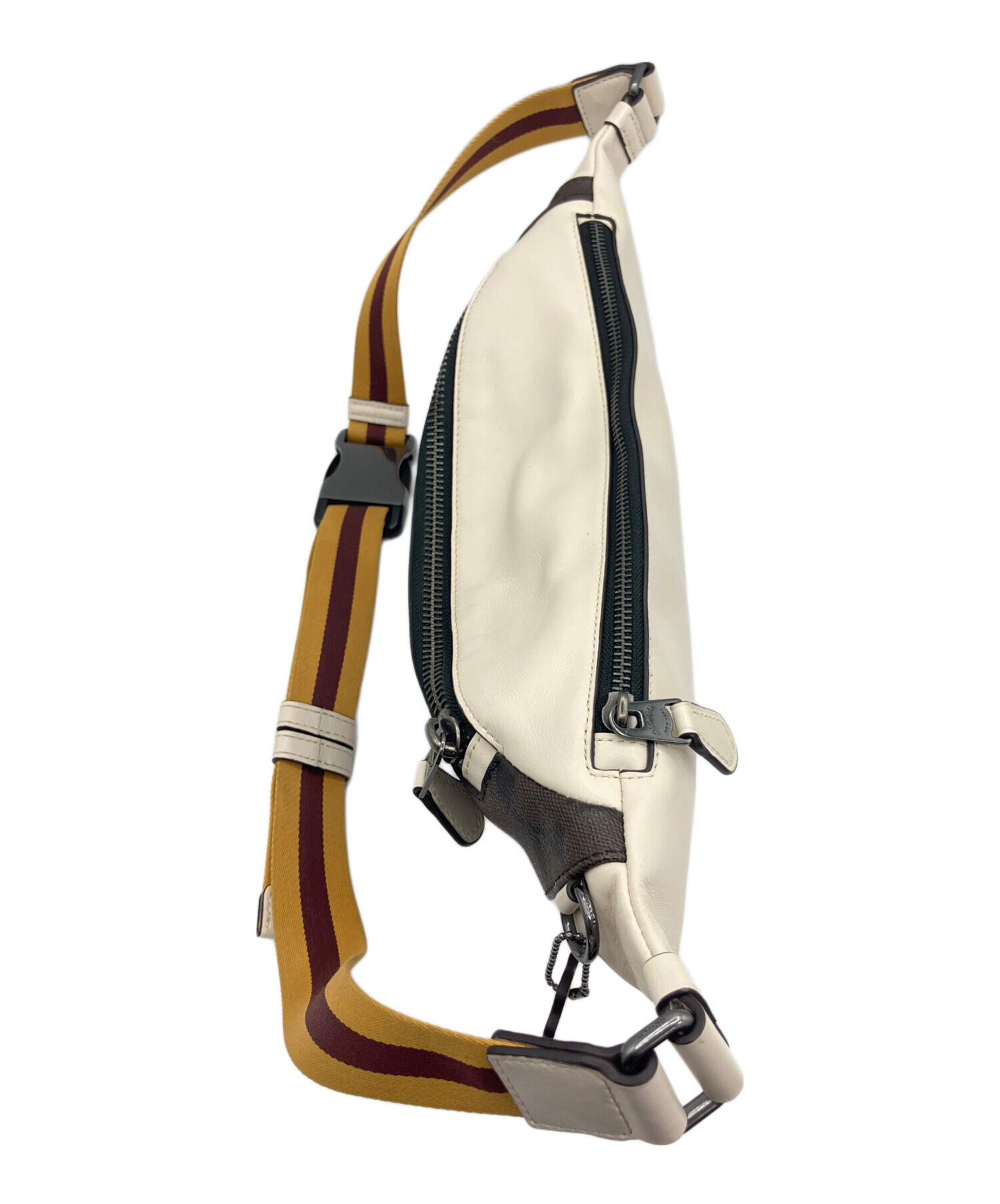 新品未使用 COACH ショルダーバッグ シグネチャー トラック ベルト バッグ 中古・古着通販】COACH (コーチ) ワーレンベルトバッグ シグネチャー