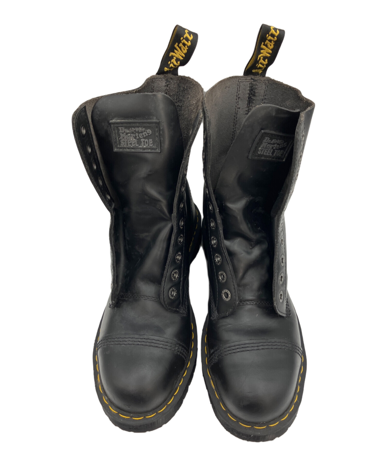 希少ドクターマーチン ダウンブーツ ワークブーツ オイルレザー 本革 黒UK9 中古・古着通販】Dr.Martens (ドクターマーチン) レザーブーツ