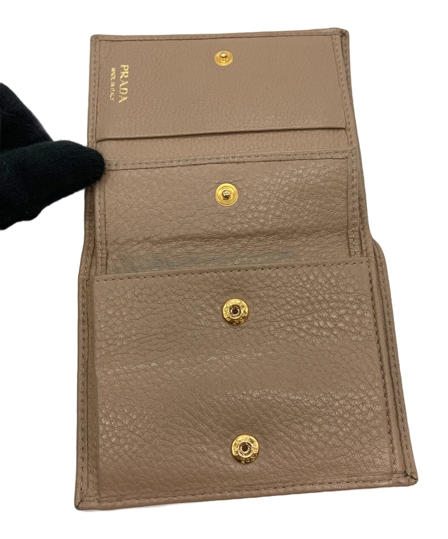 中古・古着通販】PRADA (プラダ) サフィアーノ 2つ折り財布｜ブランド