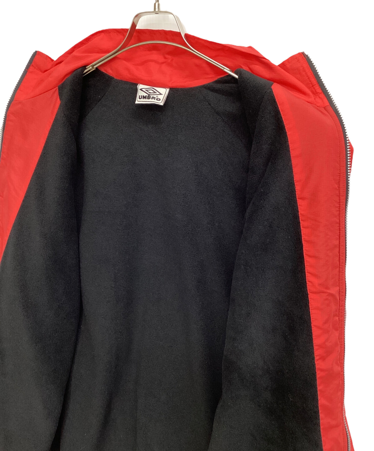 中古・古着通販】UMBRO (アンブロ) フリースジャケット レッド サイズ