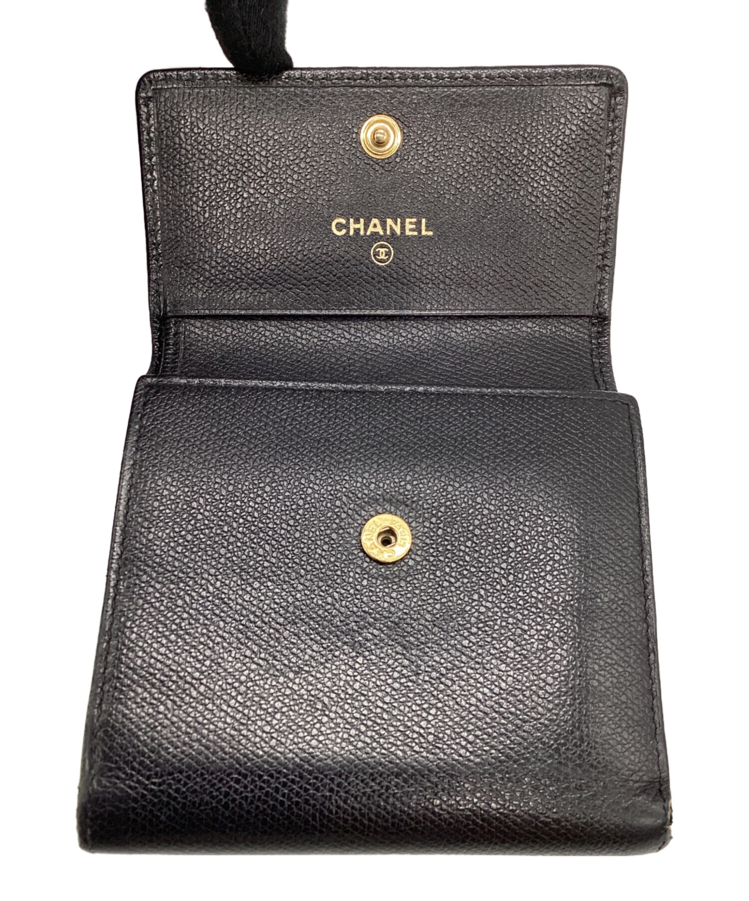 中古・古着通販】CHANEL (シャネル) 3つ折り財布 ブラック｜ブランド