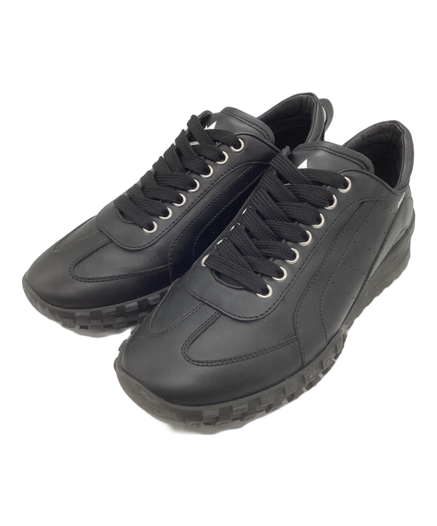 中古・古着通販】DSQUARED2 (ディースクエアード) スニーカー ブラック 
