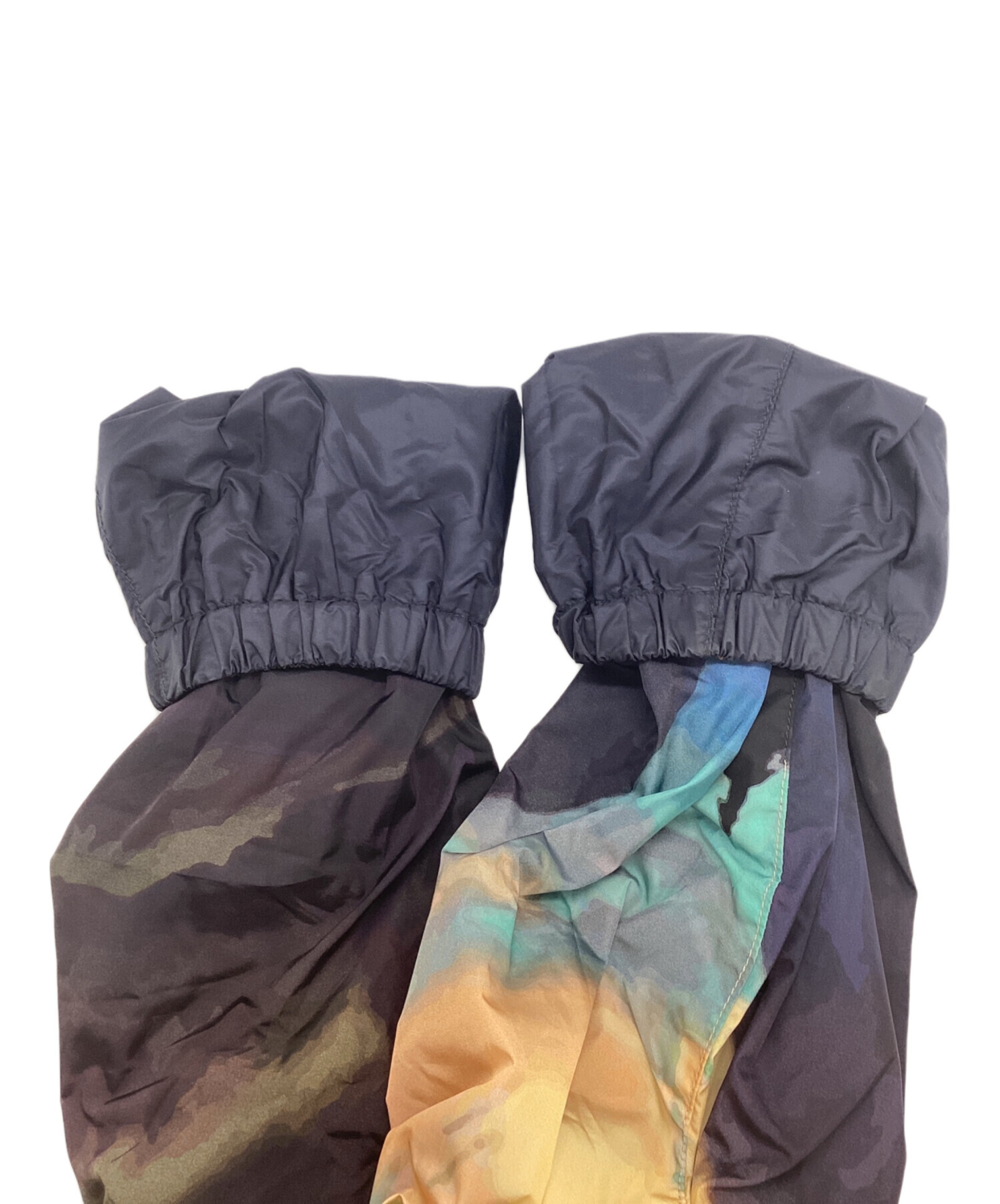 新品未使用 PRADA リバーシブルナイロンジャケット 中古・古着通販】PRADA (プラダ) リバーシブルナイロンジャケット