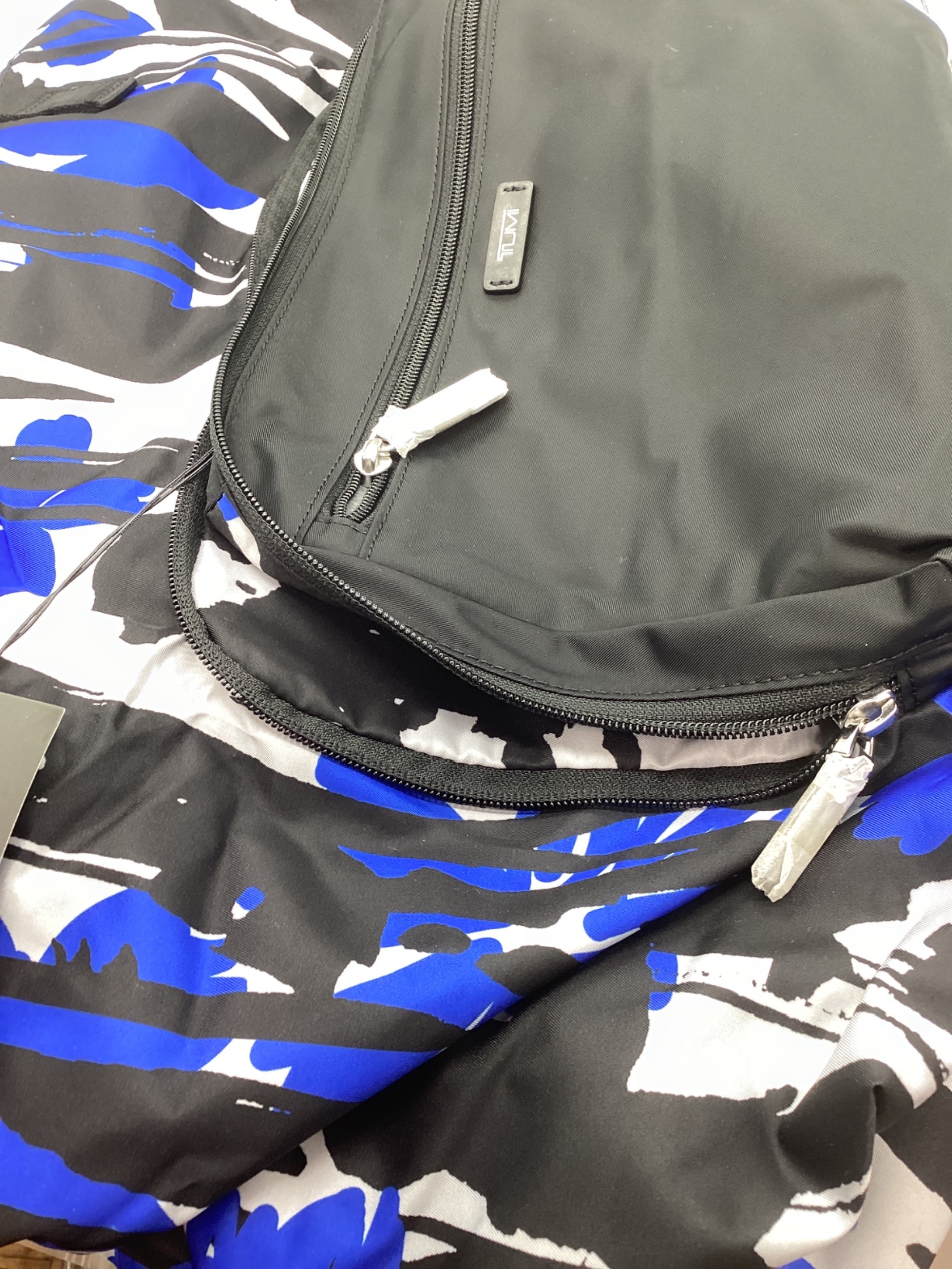 中古・古着通販】TUMI (トゥミ) 折りたたみバッグ ブルー 未使用品