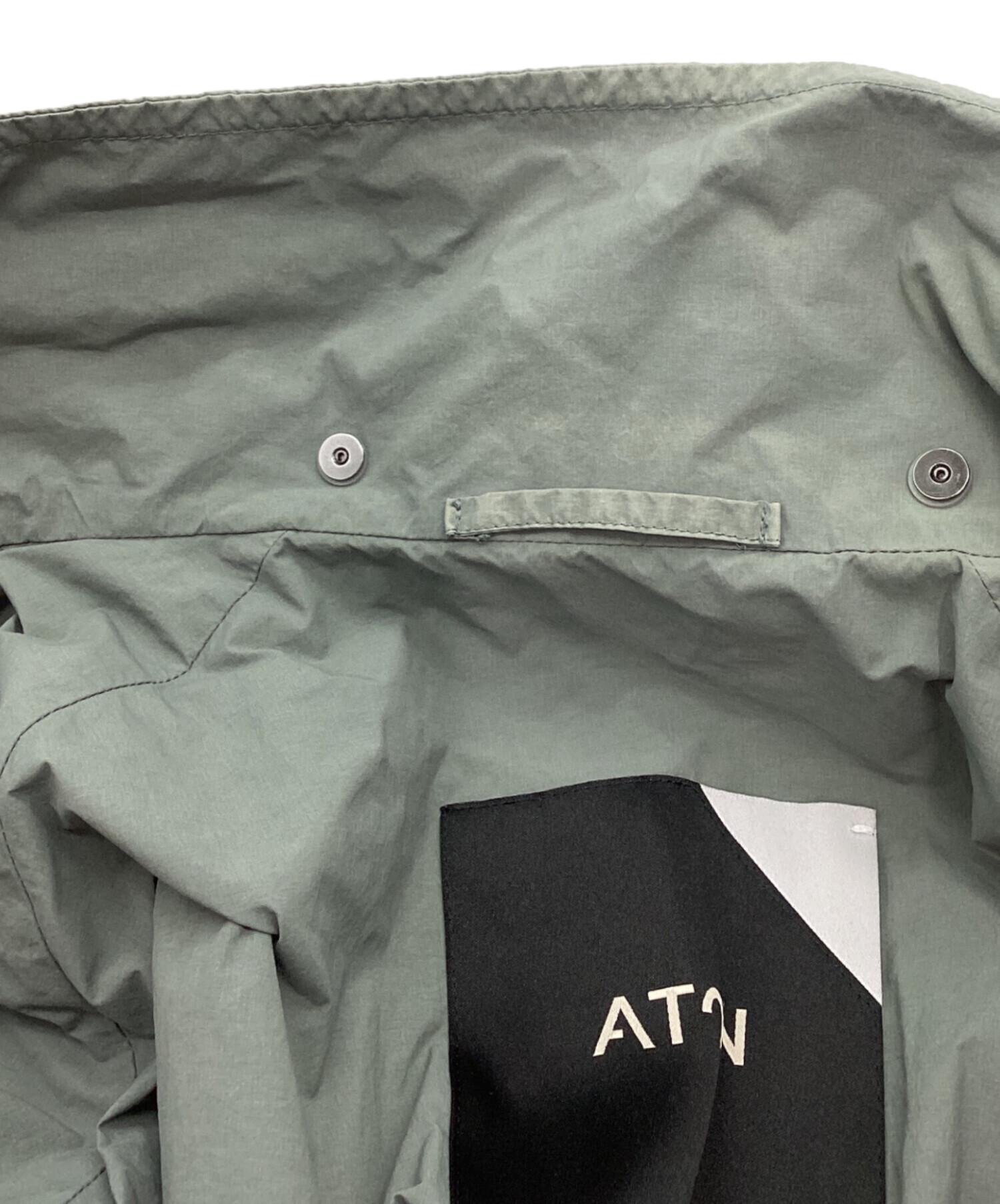 中古・古着通販】ATON (エイトン) ナイロンコート グレー サイズ:2
