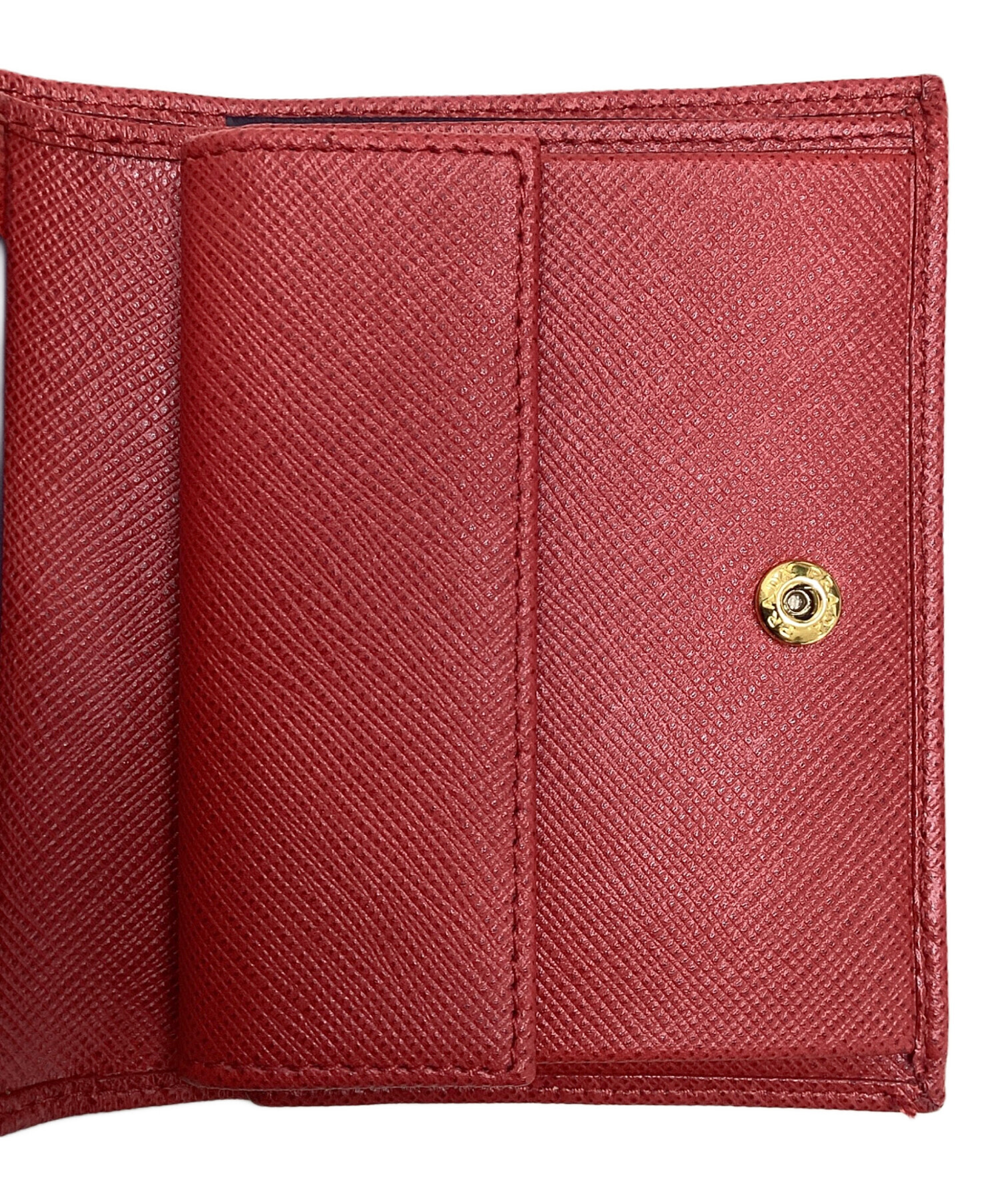 PRADA プラダ　二つ折り　財布　赤　レッド 中古・古着通販】PRADA (プラダ) 2つ折り財布 レッド｜ブランド・古着