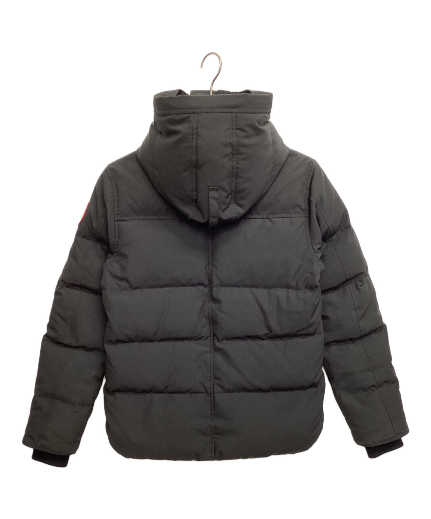 中古・古着通販】CANADA GOOSE (カナダグース) ダウンジャケット 中古・古着通販】CANADA GOOSE (カナダグース) ダウンジャケット