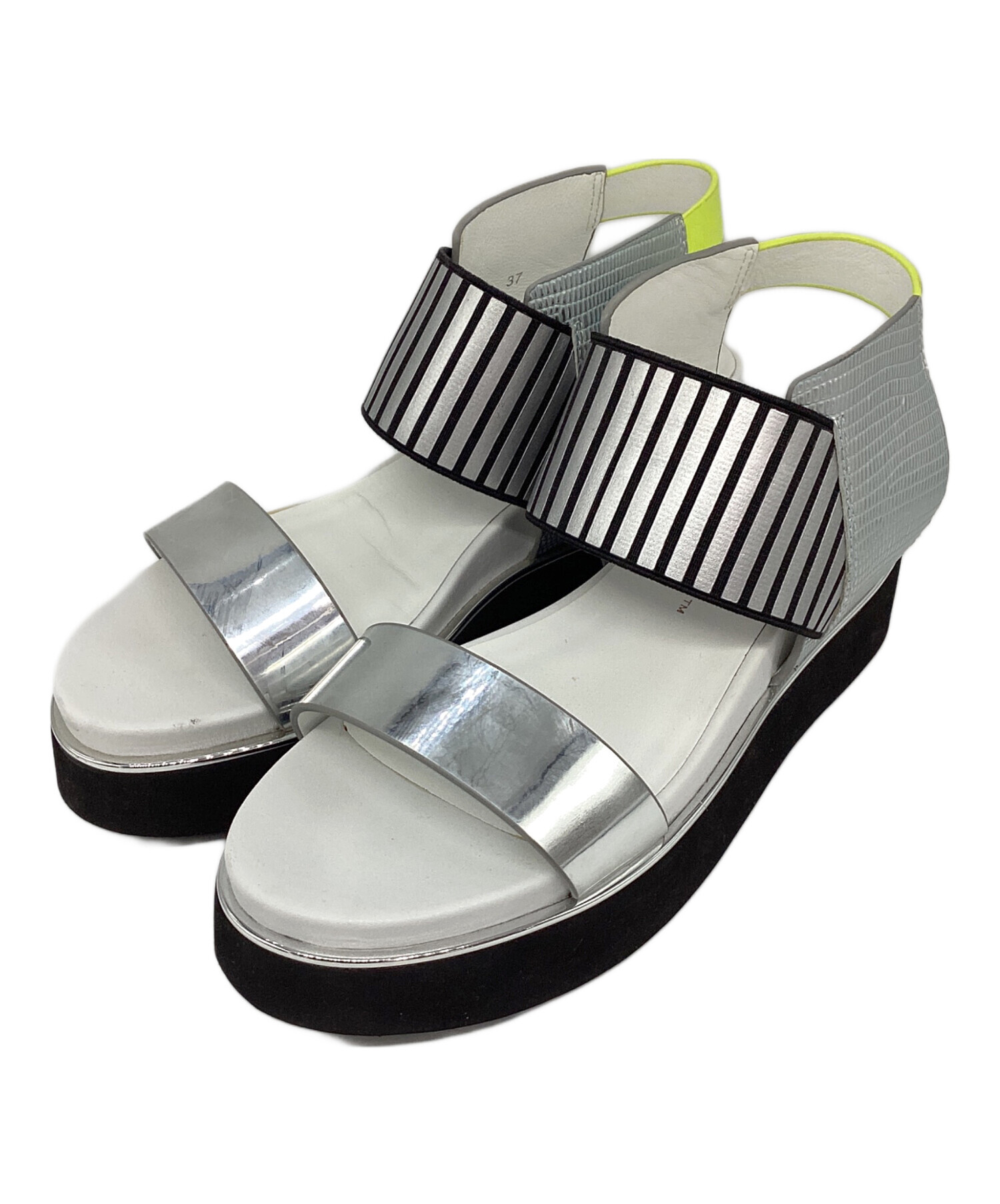 中古・古着通販】UNITED NUDE (ユナイテッドヌード) サンダル シルバー