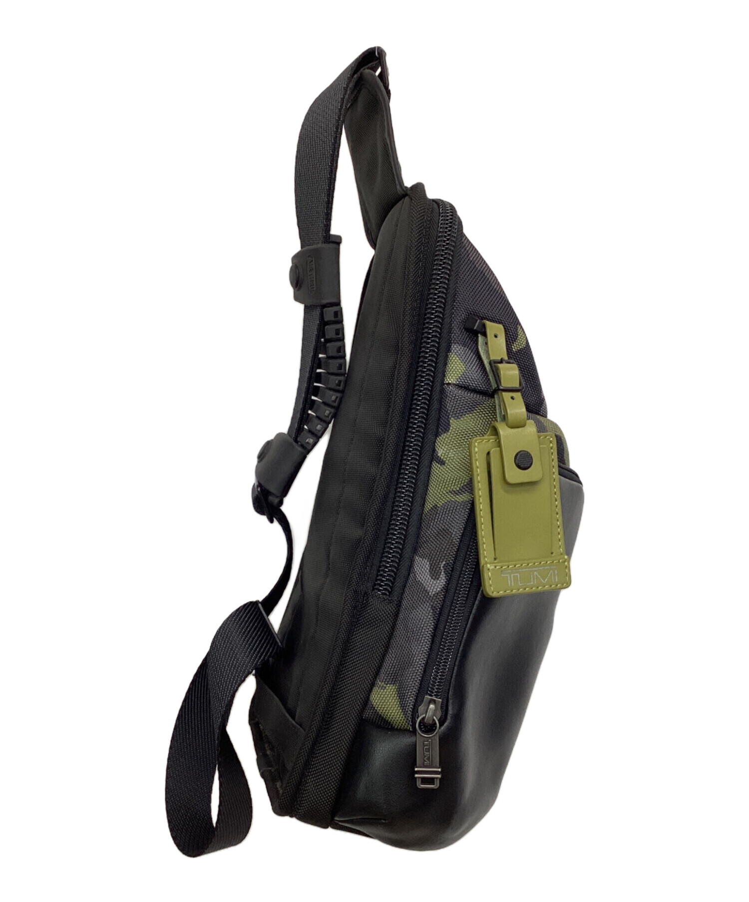 中古・古着通販】TUMI (トゥミ) スリングバッグ ALPHA BRAVO オリーブ