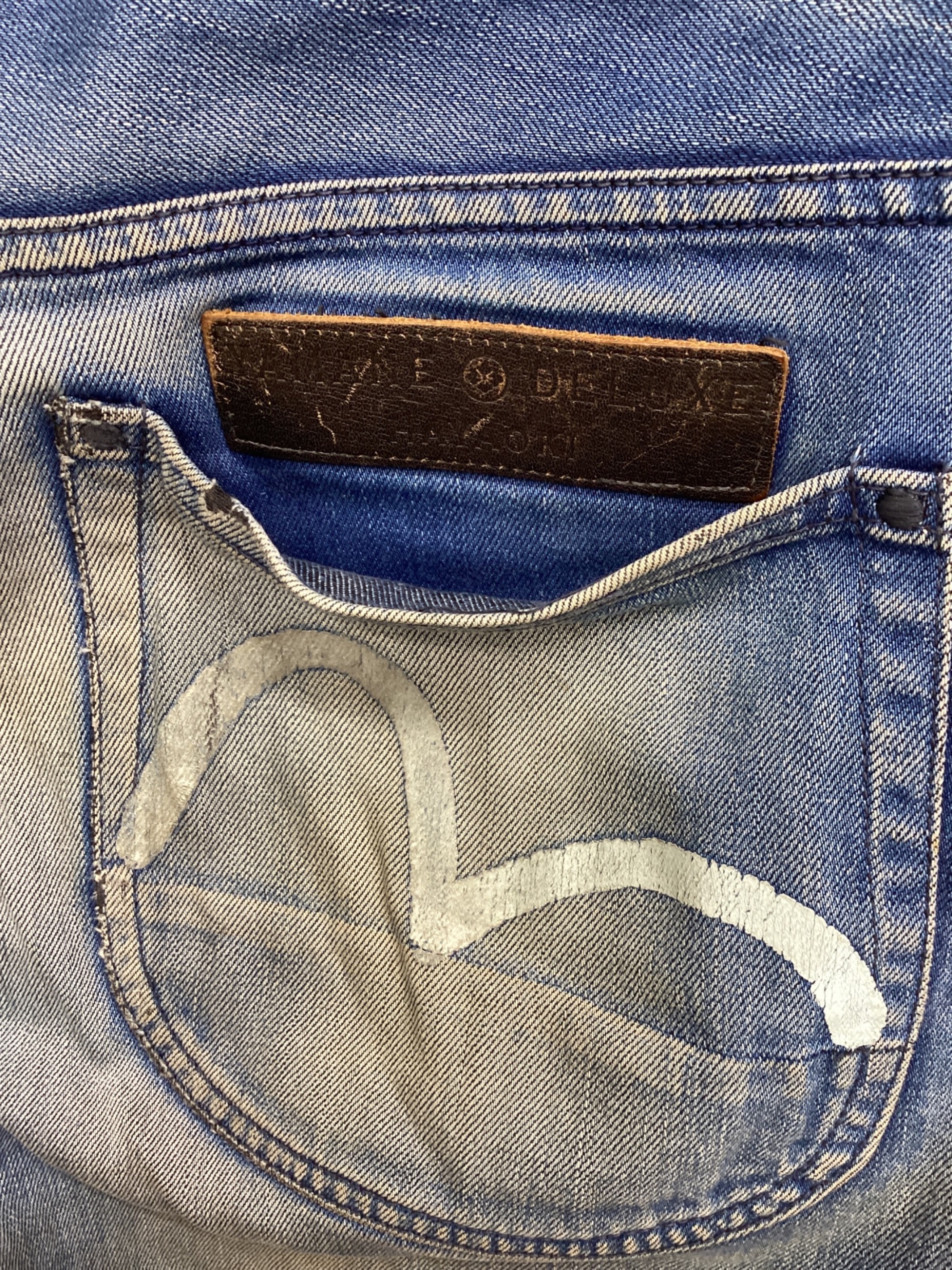 ぽ*ん様 EVISU PARIS デニムパンツ　紫耳36 中古・古着通販】EVISU (エヴィス) デニムパンツ ネイビー サイズ:36