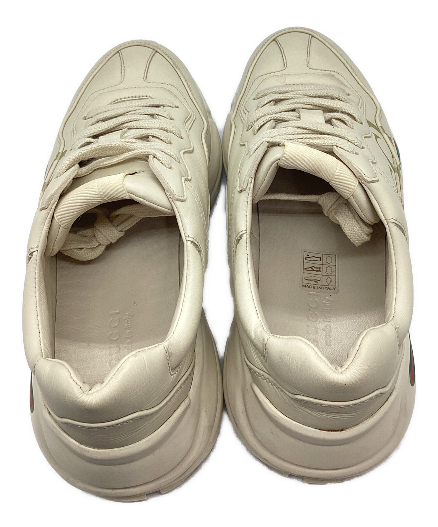 GUCCI ライトンシェリースニーカー インターロッキング 71/2 ベージュ系 中古・古着通販】GUCCI (グッチ) ライトンシェリーラインスニーカー