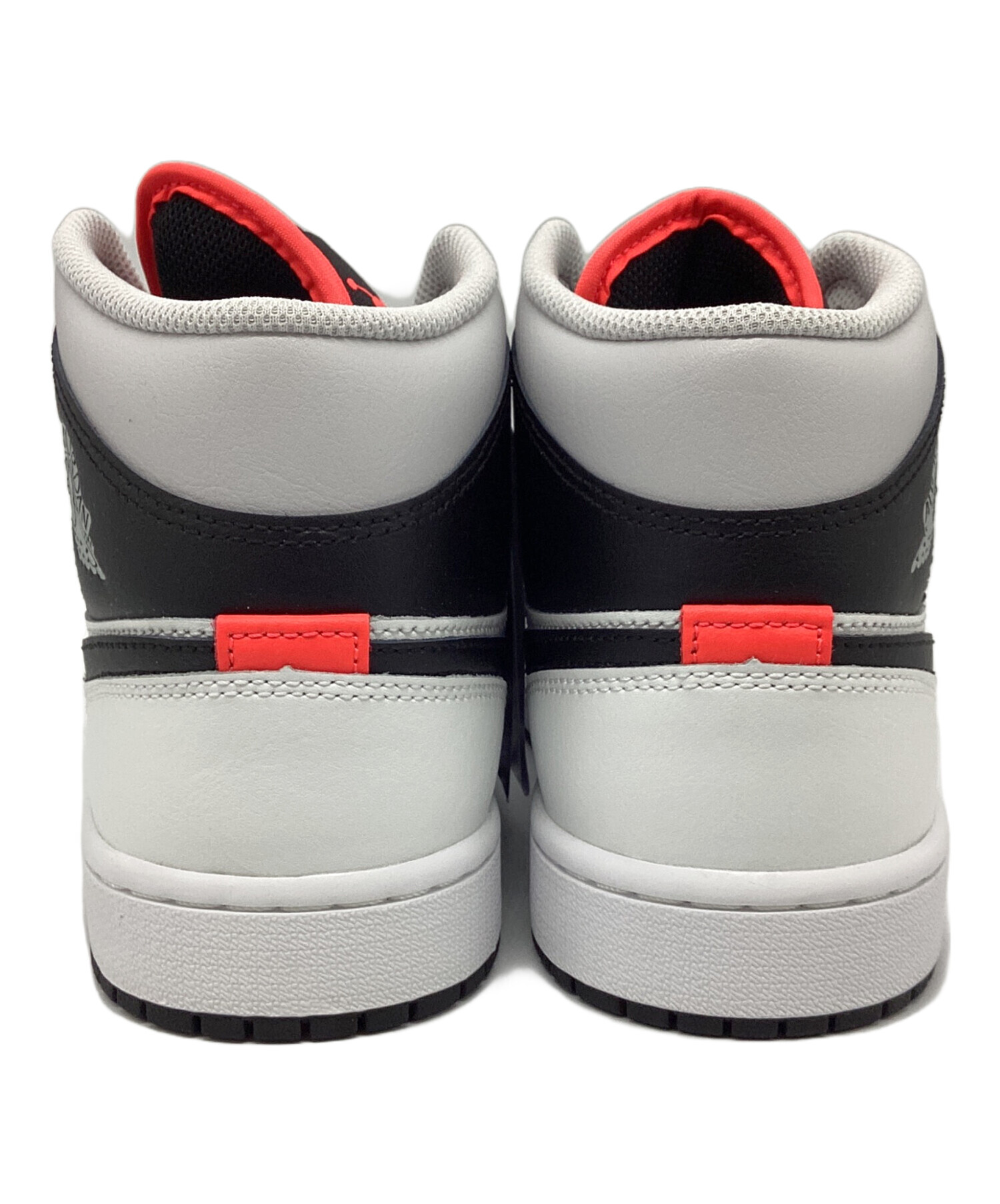 中古・古着通販】NIKE (ナイキ) Air Jordan 1 Mid ブラック×ホワイト 