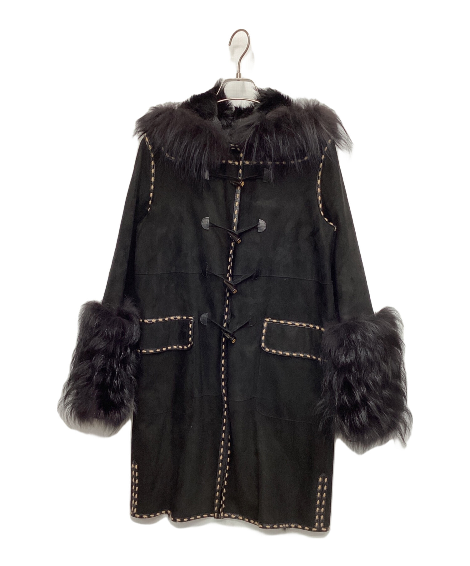 FENDI ダッフルコート　コート　ジャケット　ブルゾン 中古・古着通販】FENDI (フェンディ) ダッフルムートンコート ブラック