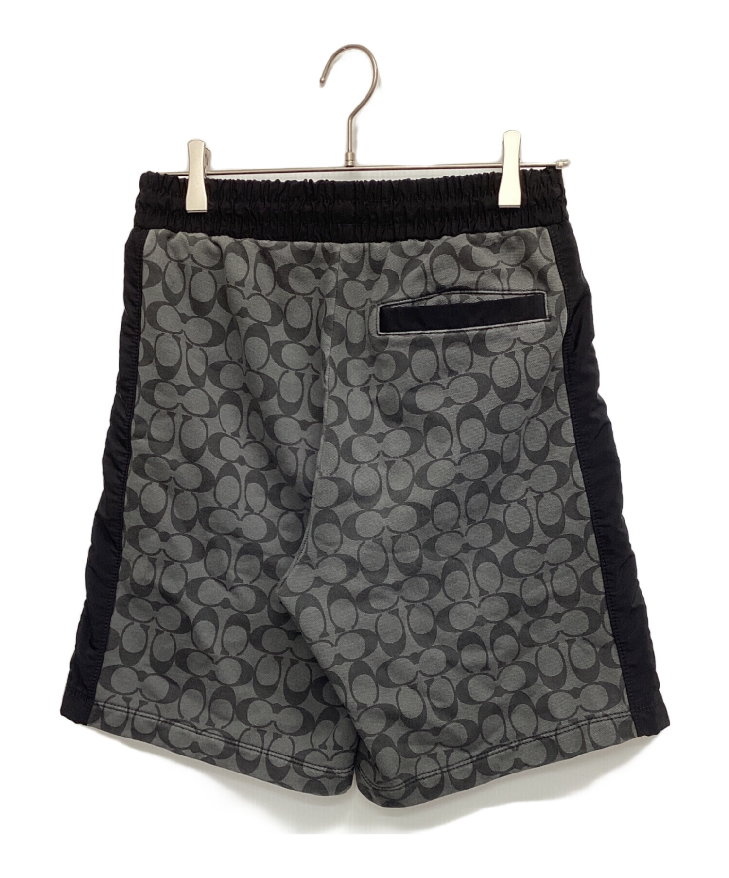 美品 COACH シグネチャー 総柄 ハーフパンツ ブラック 中古・古着通販】COACH (コーチ) ハーフパンツ シグネチャー ブラック
