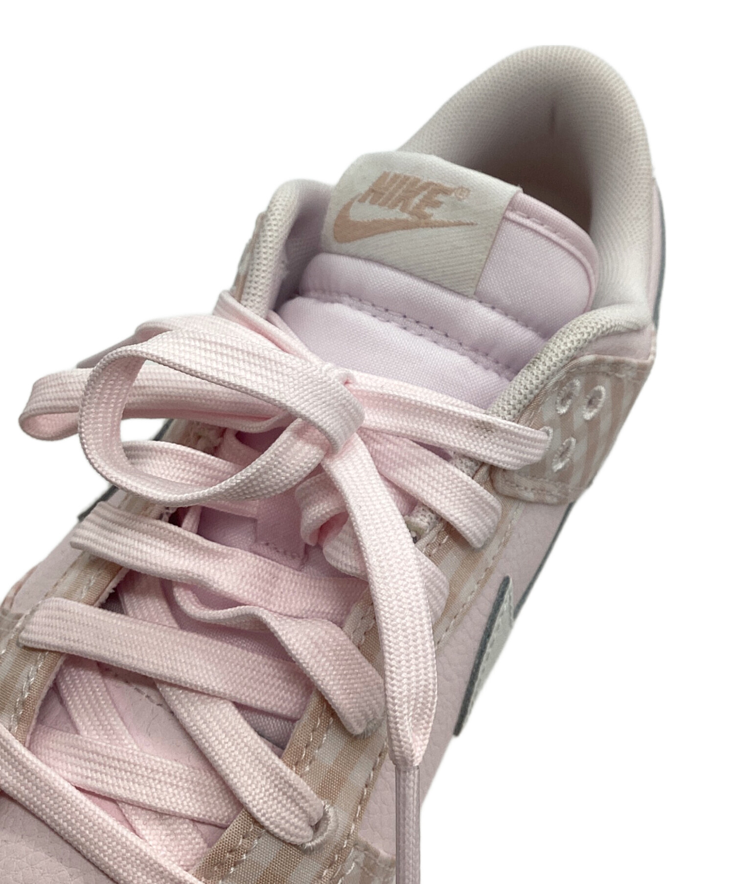 中古・古着通販】NIKE (ナイキ) DUNK LOW（ダンクロー） ピンク サイズ
