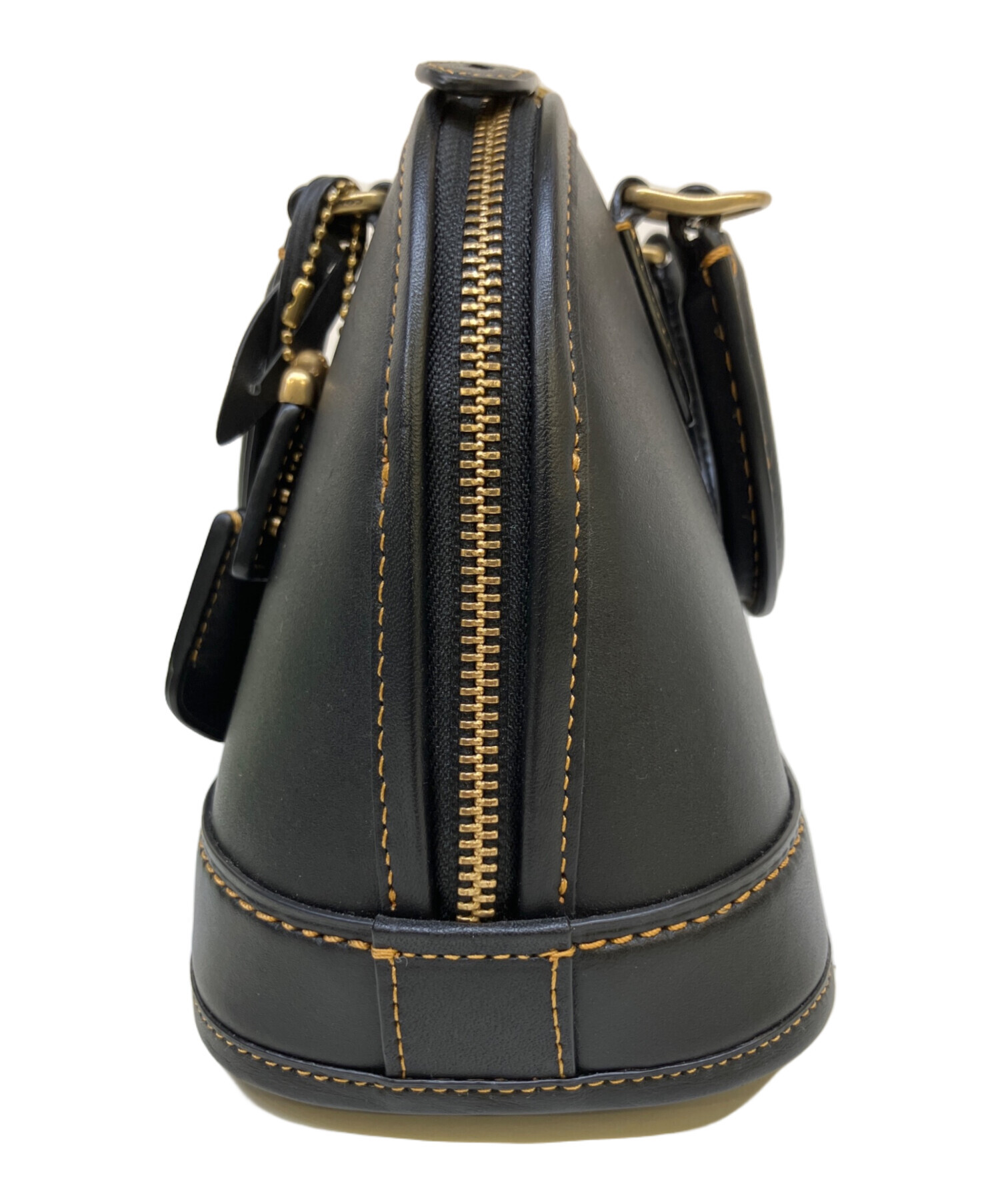 週末限定値下げ　超美品　レア　COACH ブラック　レヴェル　24 中古・古着通販】COACH (コーチ) レヴェルバッグ ブラック｜ブランド