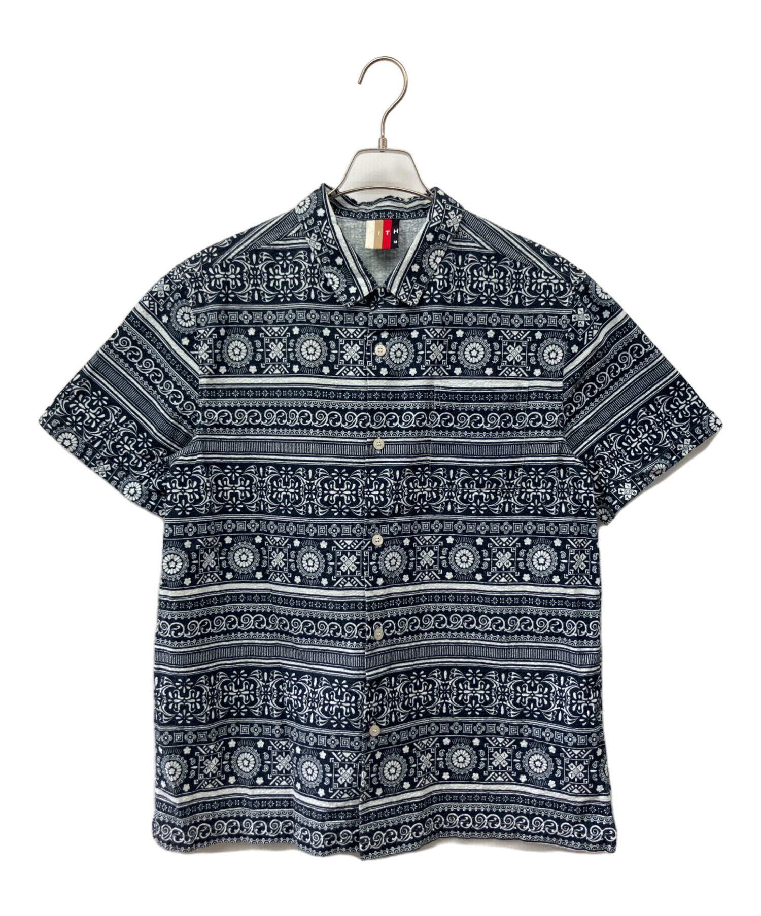 kith 半袖シャツ 中古・古着通販】KITH (キス) 半袖シャツ ブラック×ホワイト サイズ:M