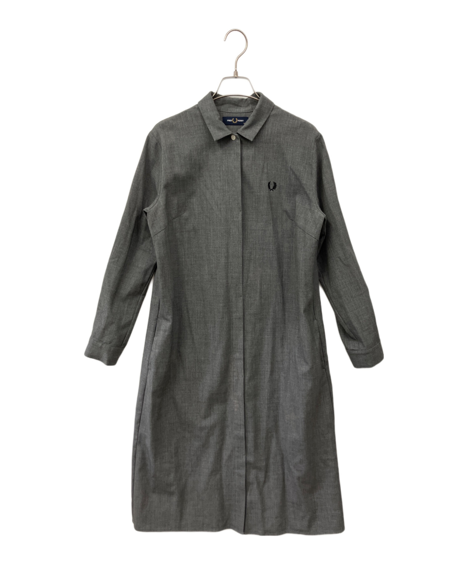 【良品】フレッドペリー シャツワンピース グレー 10 中古・古着通販】FRED PERRY (フレッドペリー) 長袖ワンピース グレー