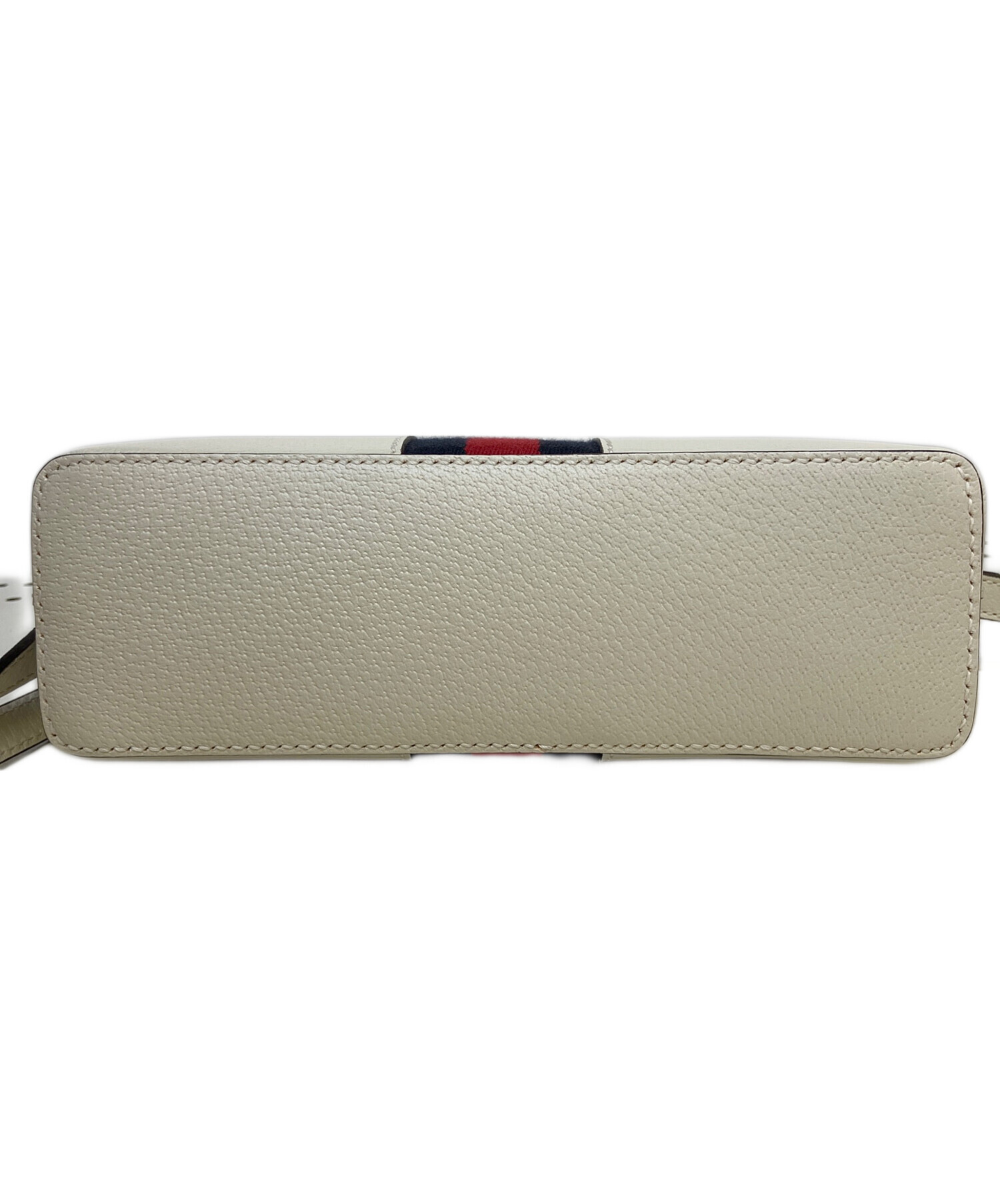 GUCCI グッチ ショルダーバッグ  白 【古着】【中古】【送料無料】 GUCCI - GUCCI グッチ ショルダーバッグ 白 【古着】【中古】【送料