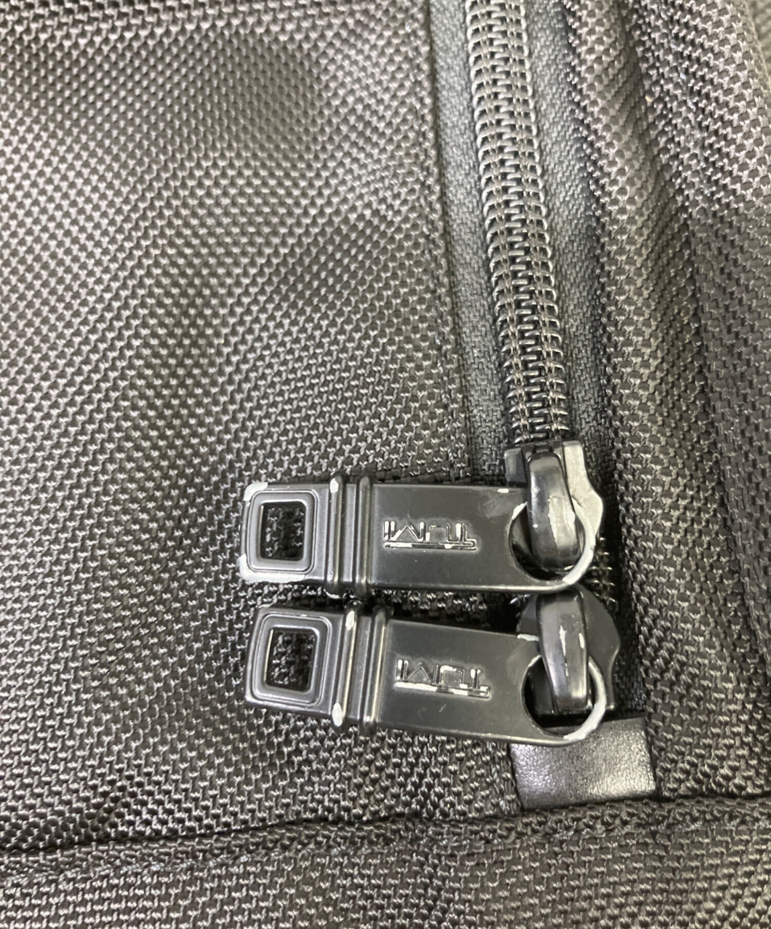 中古・古着通販】TUMI (トゥミ) ブリーフケース｜ブランド・古着通販