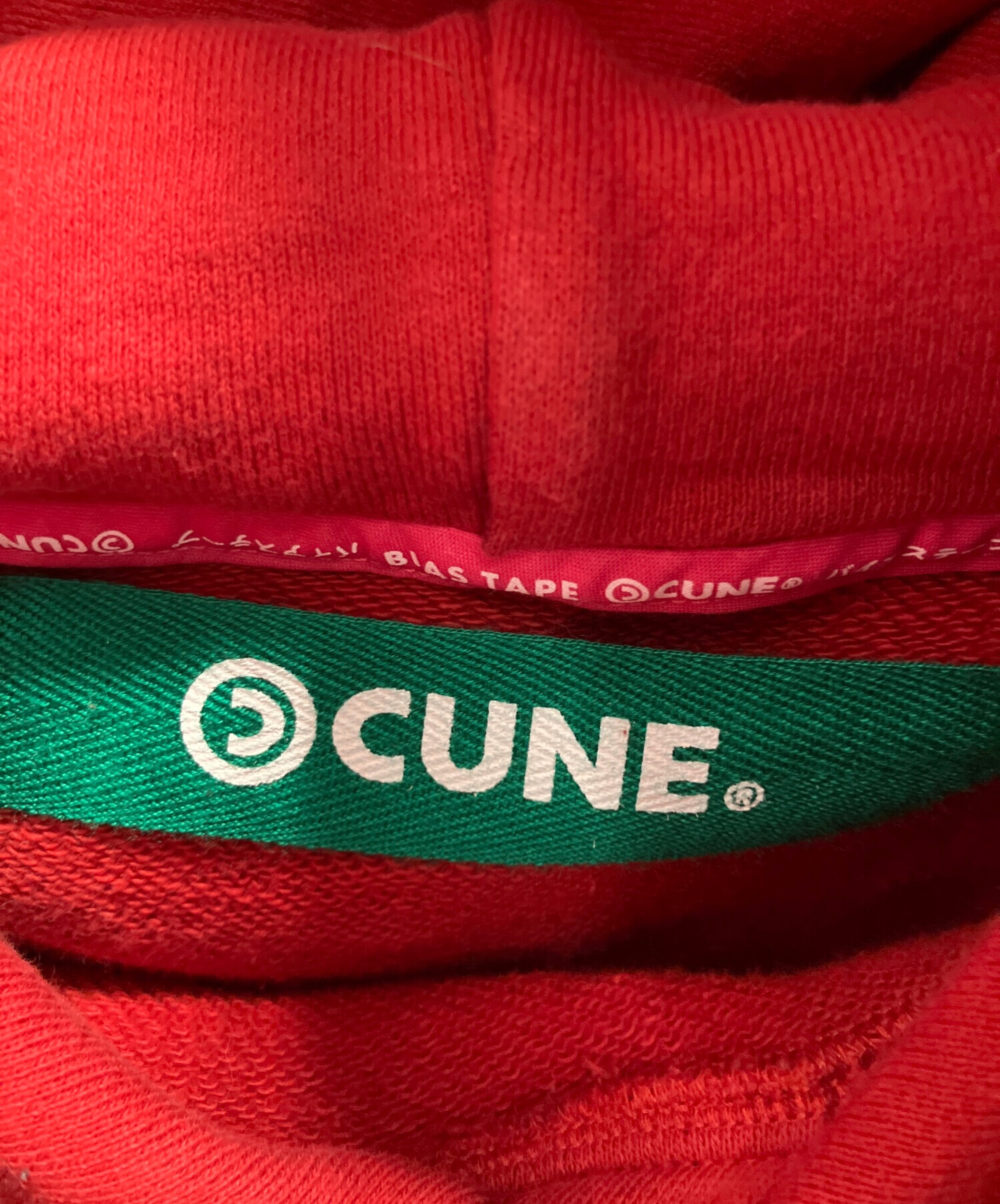 中古・古着通販】CUNE (キューン) プルオーバーパーカー レッド 